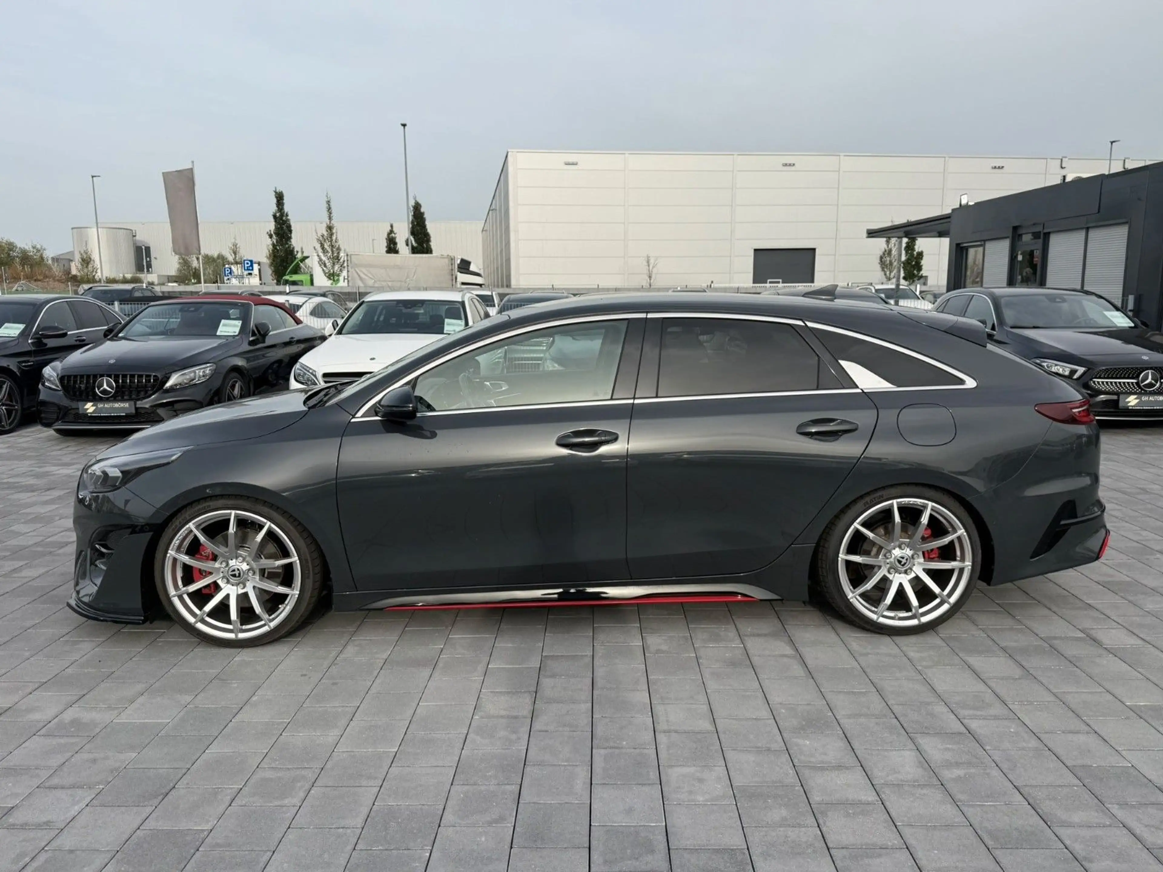 Kia ProCeed / pro_cee'd ProCeed GT *AT*R-KAMERA*SPUR*VIRTUAL-TACHO*LED — photo 8