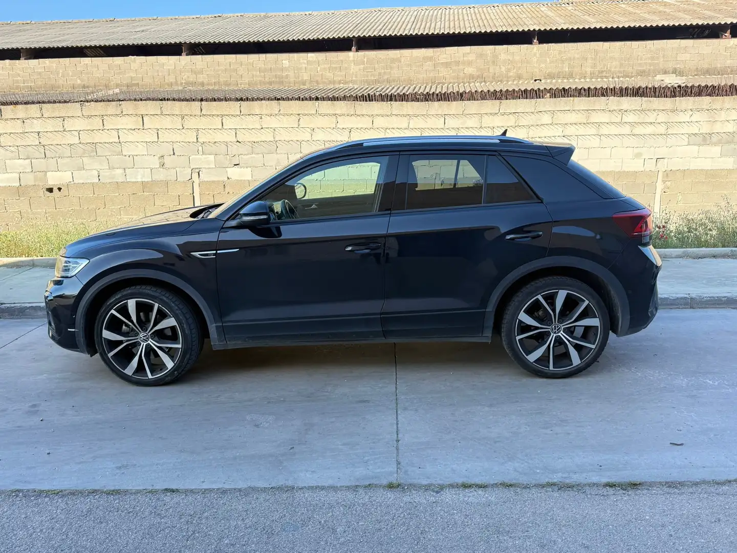 Volkswagen T-Roc 2.0 TDI SCR DSG R-Line - 1