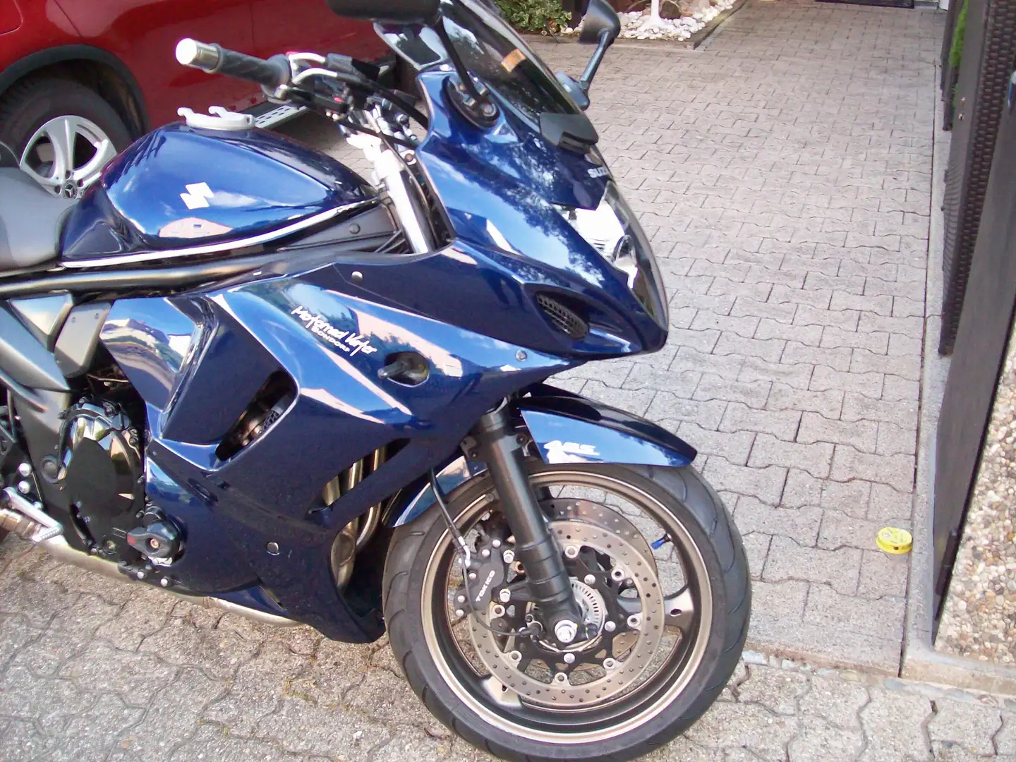 Suzuki GSX 1250 FA Blau - 2