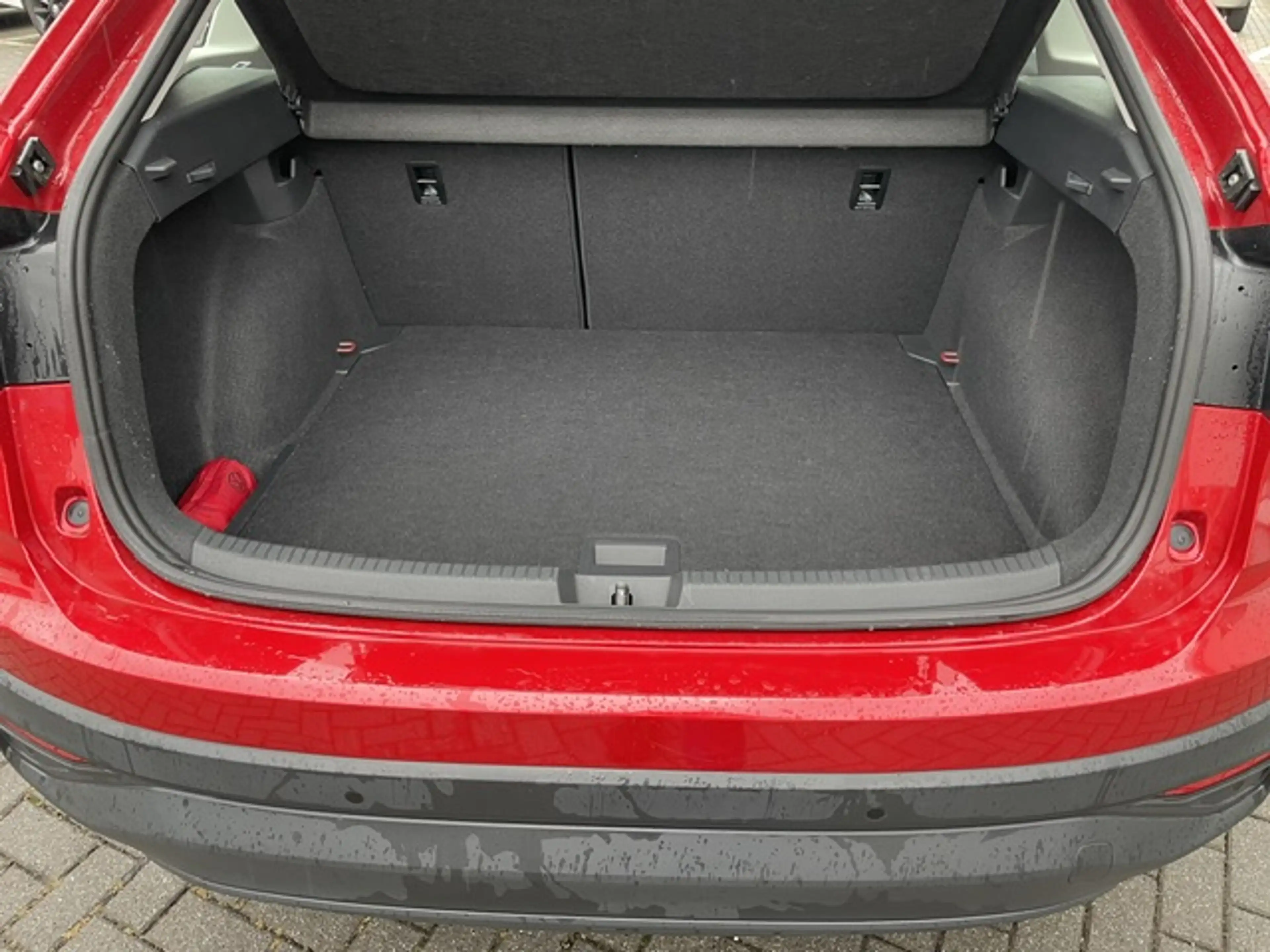 Volkswagen Taigo 1.0TSi DSG Life R-Kamera Navi LED Alu Sitzheiz.... — photo 7