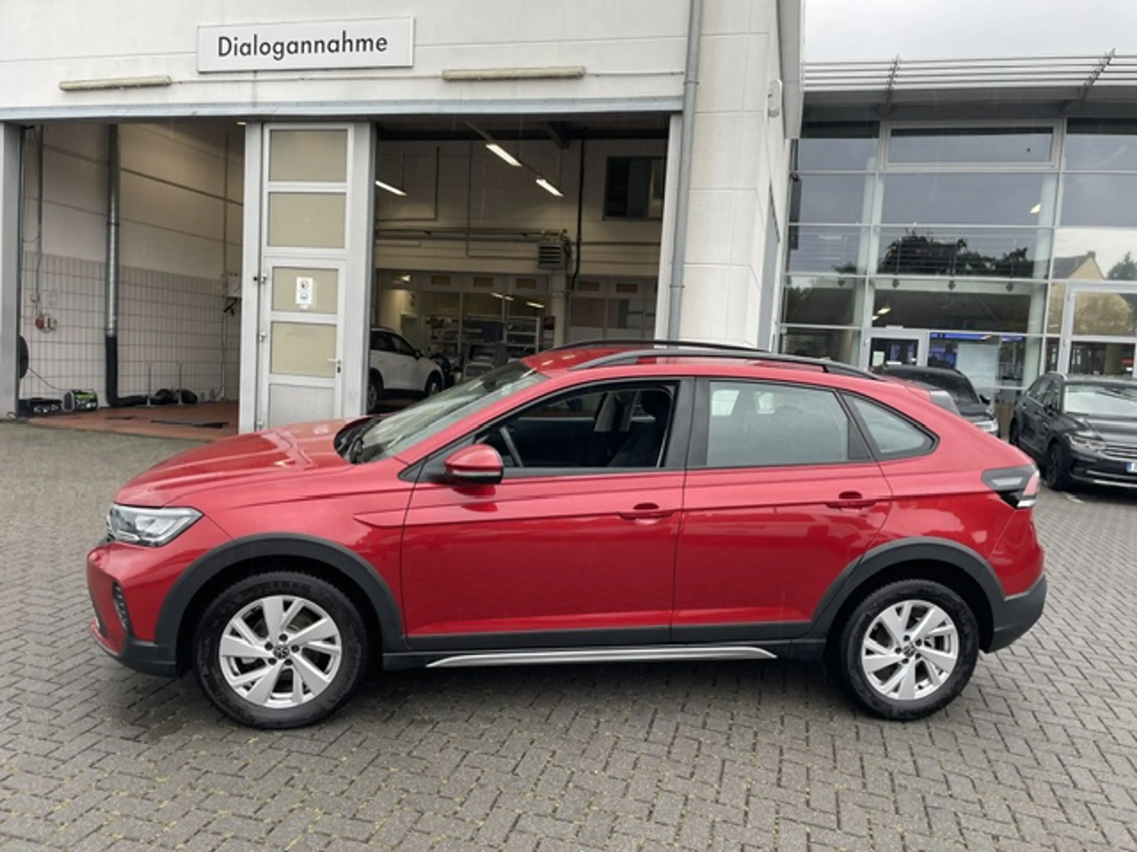 Volkswagen Taigo 1.0TSi DSG Life R-Kamera Navi LED Alu Sitzheiz.... — photo 2