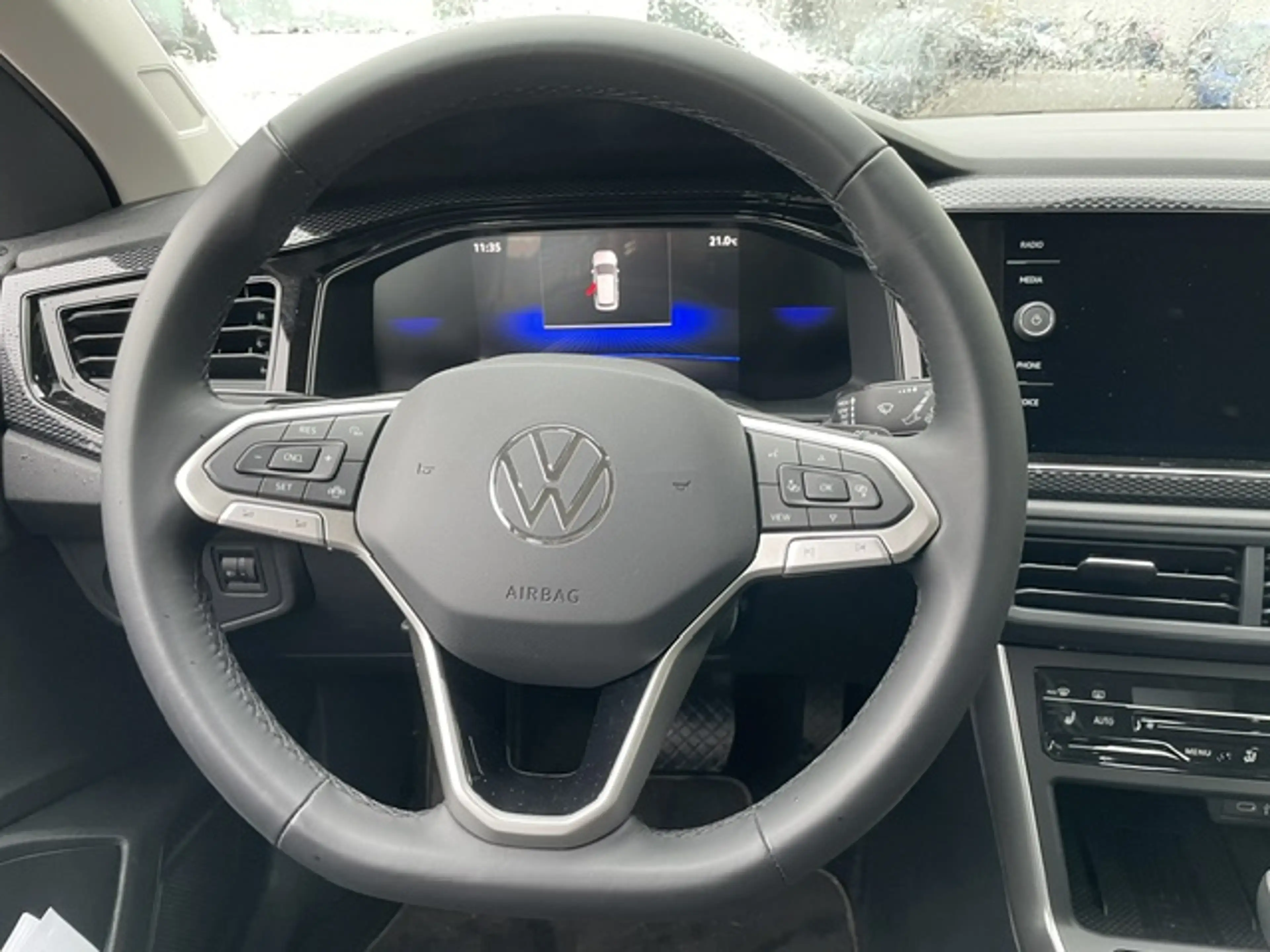 Volkswagen Taigo 1.0TSi DSG Life R-Kamera Navi LED Alu Sitzheiz.... — photo 8