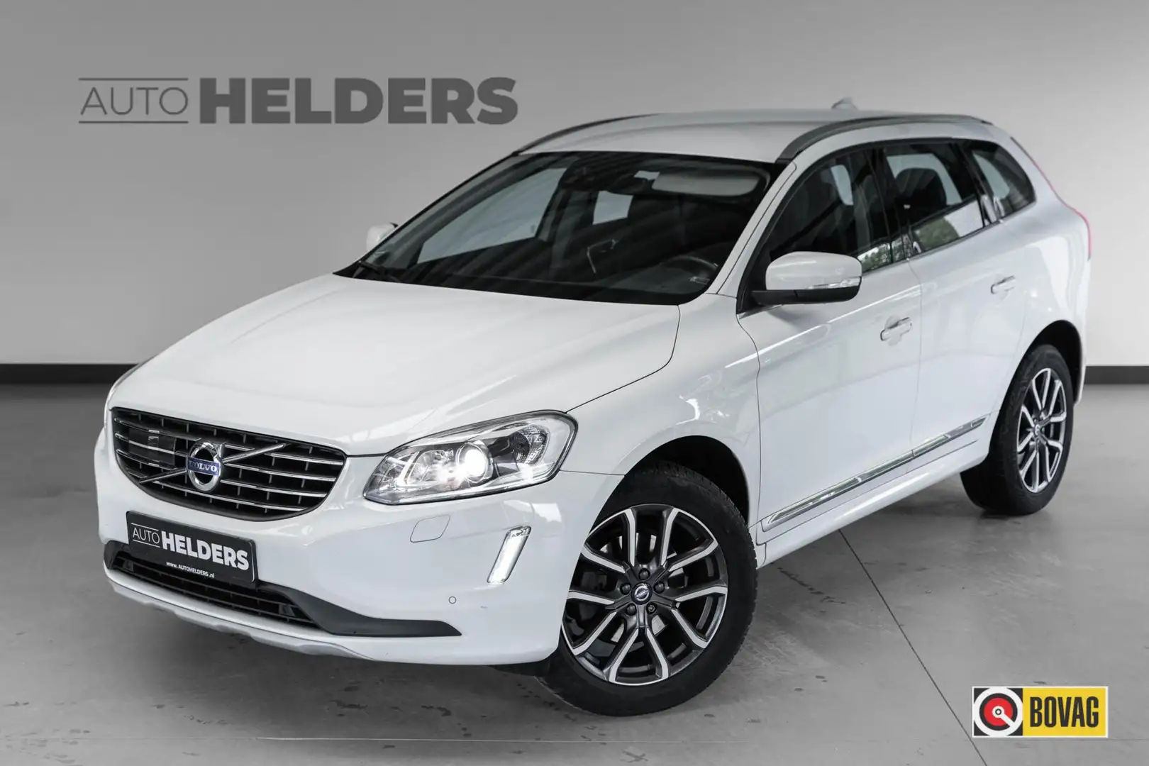 Volvo XC60 2.0 T5 Polar+ Leder Camera Lane ACC Wit - 1