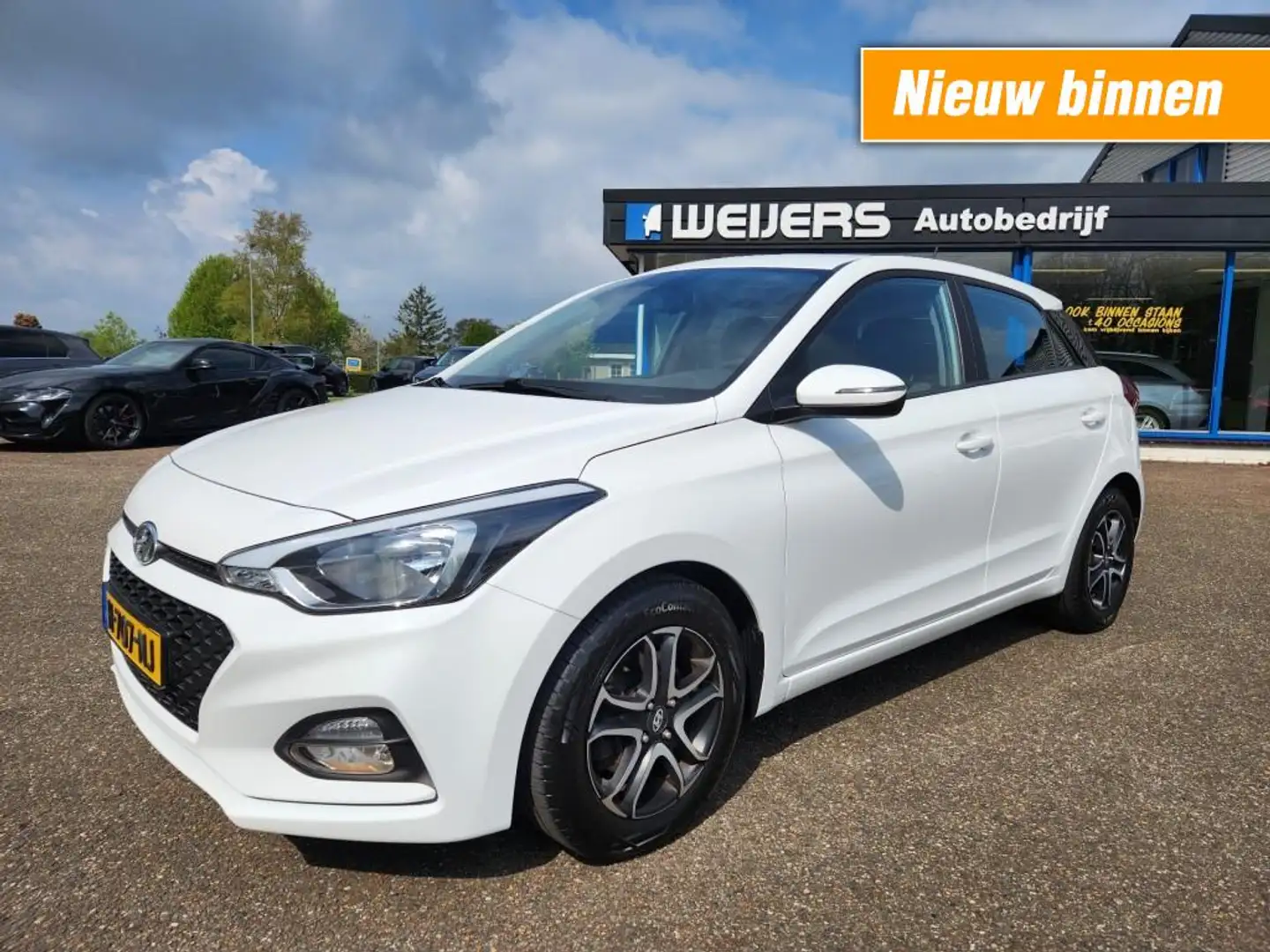 Hyundai i20 1.0 T-GDI Comfort, 101pk, Clima, Navi, Android/App Wit - 1