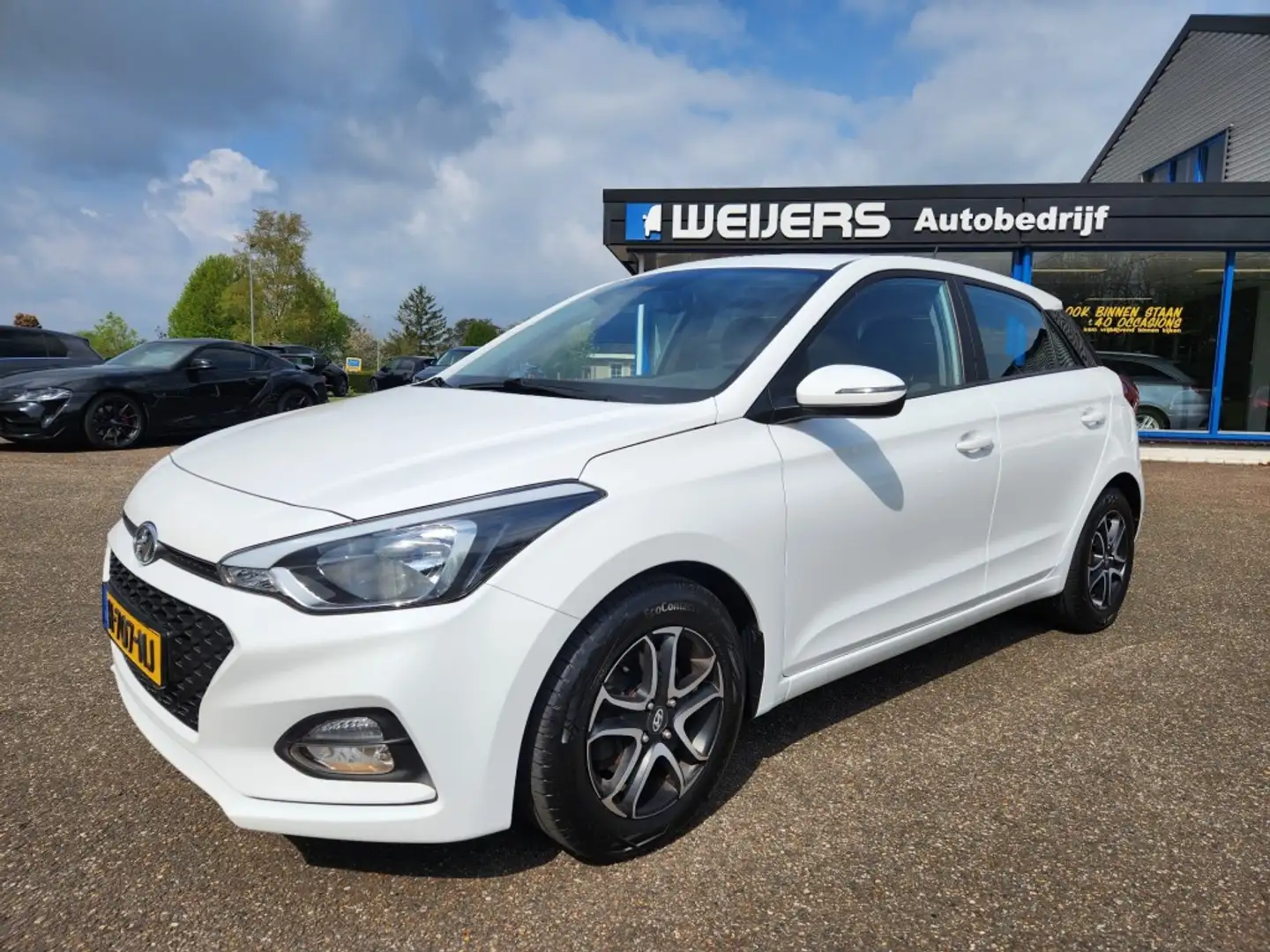 Hyundai i20 1.0 T-GDI Comfort, 101pk, Clima, Navi, Android/App Wit - 1