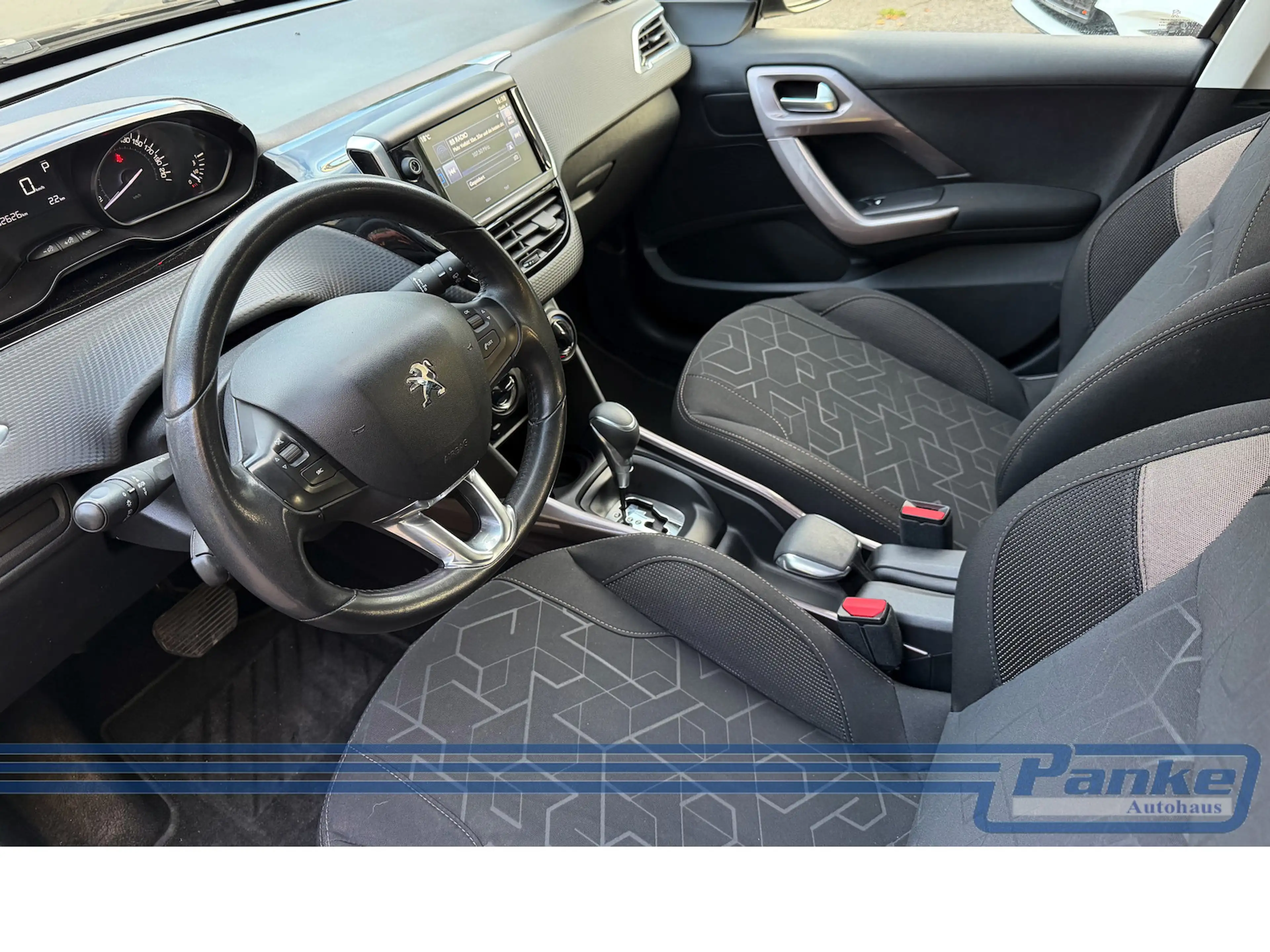 Peugeot 2008 Active*Automatik*SR+WR*USB*Tempo*SHZ* — photo 13
