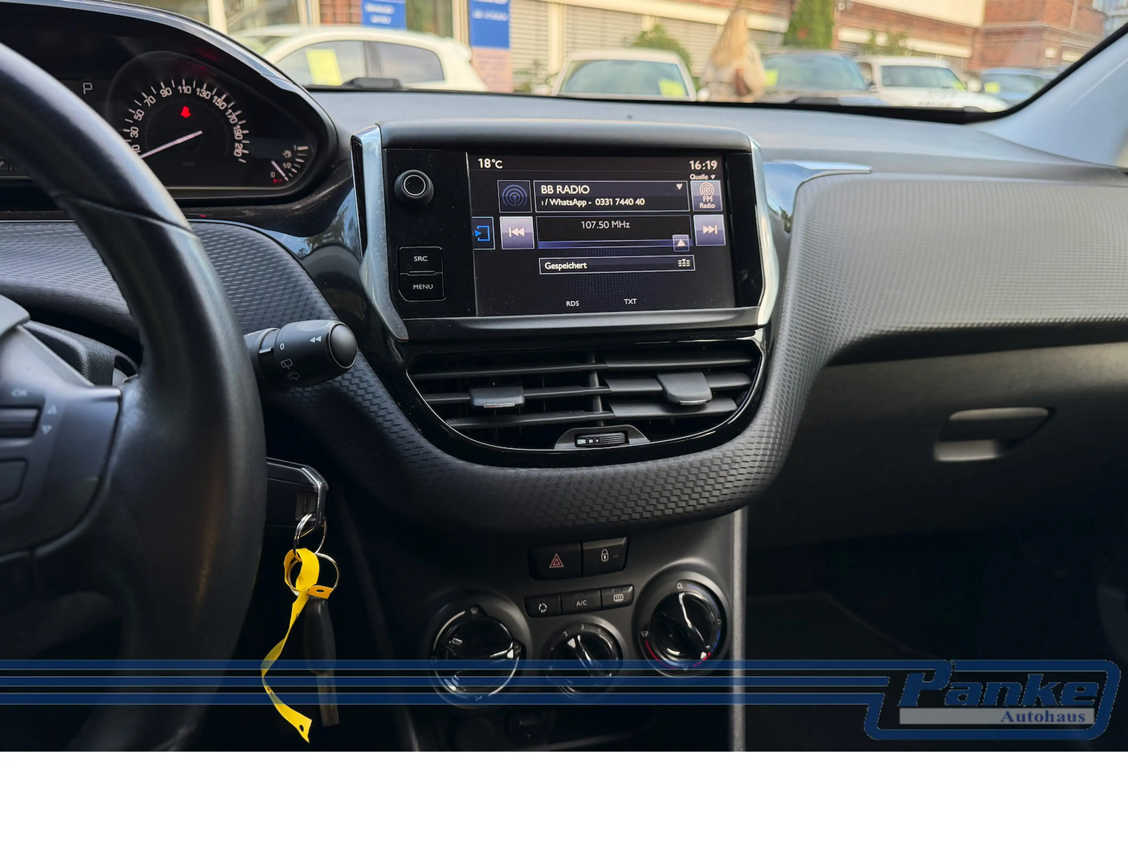 Peugeot 2008 Active*Automatik*SR+WR*USB*Tempo*SHZ* — photo 8