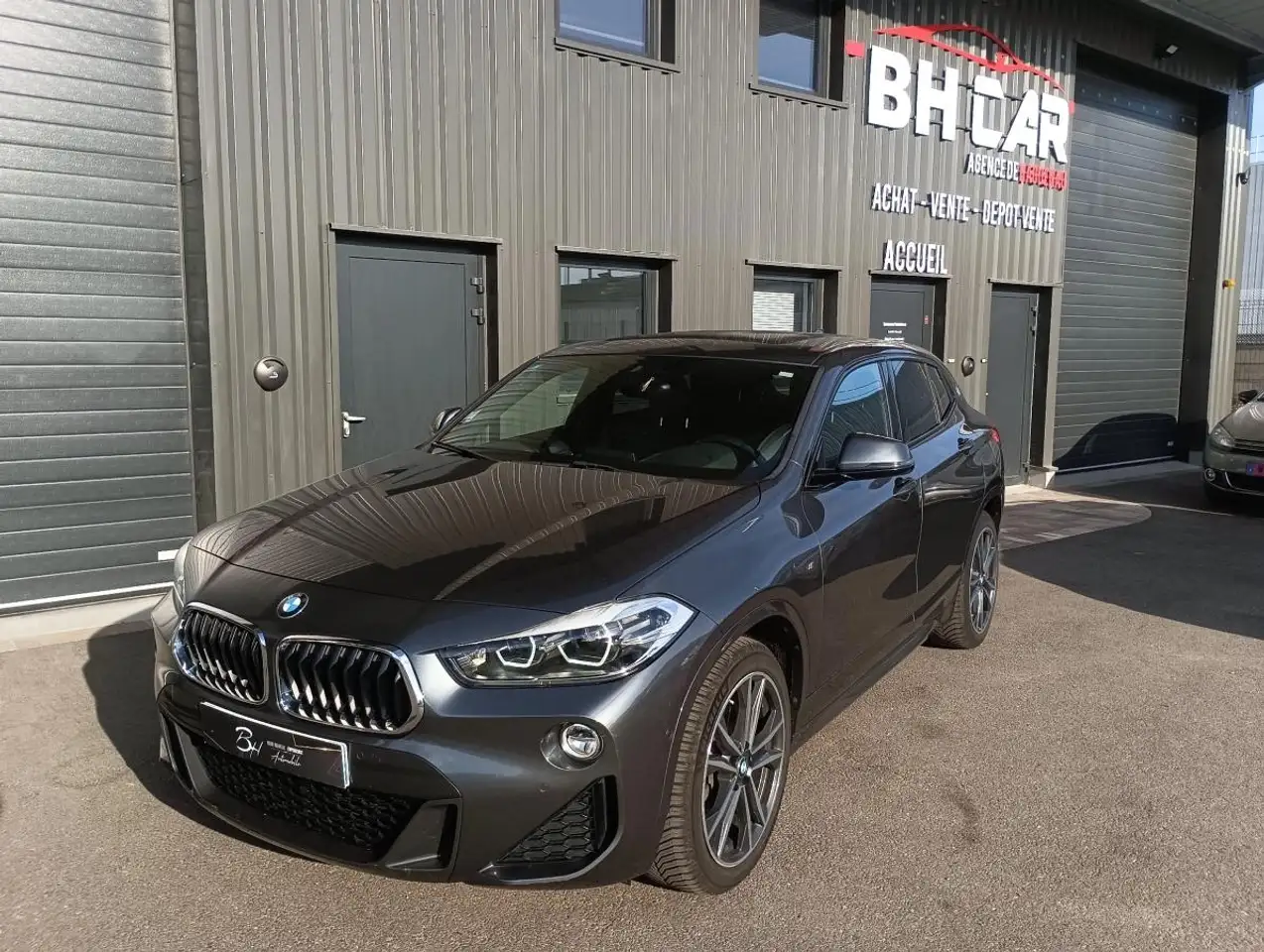 BMW X2