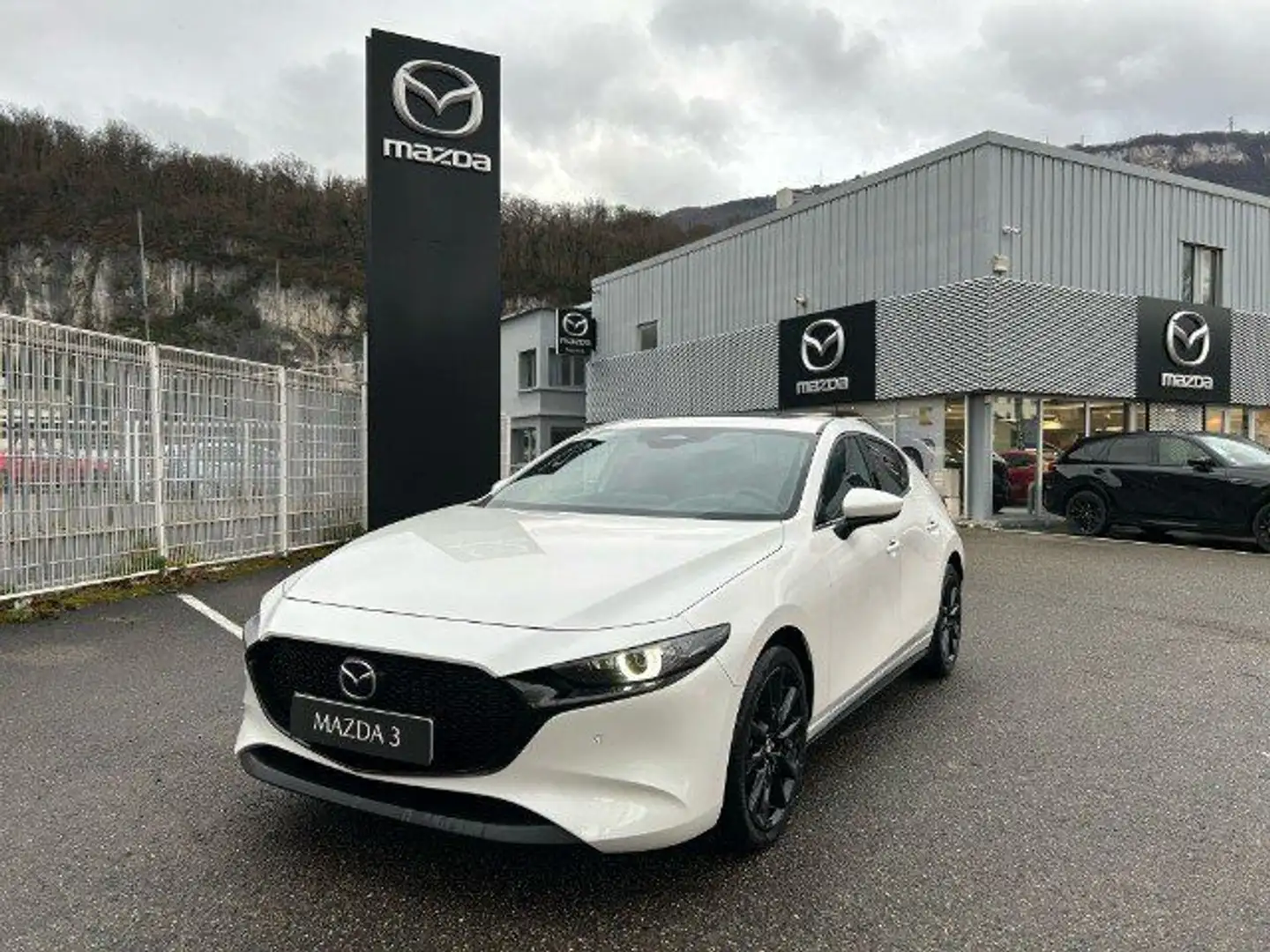 Mazda 3 MAZDA3 5 PORTES 2025 2.0L e-SKYACTIV-X M Hybrid 18 - 1