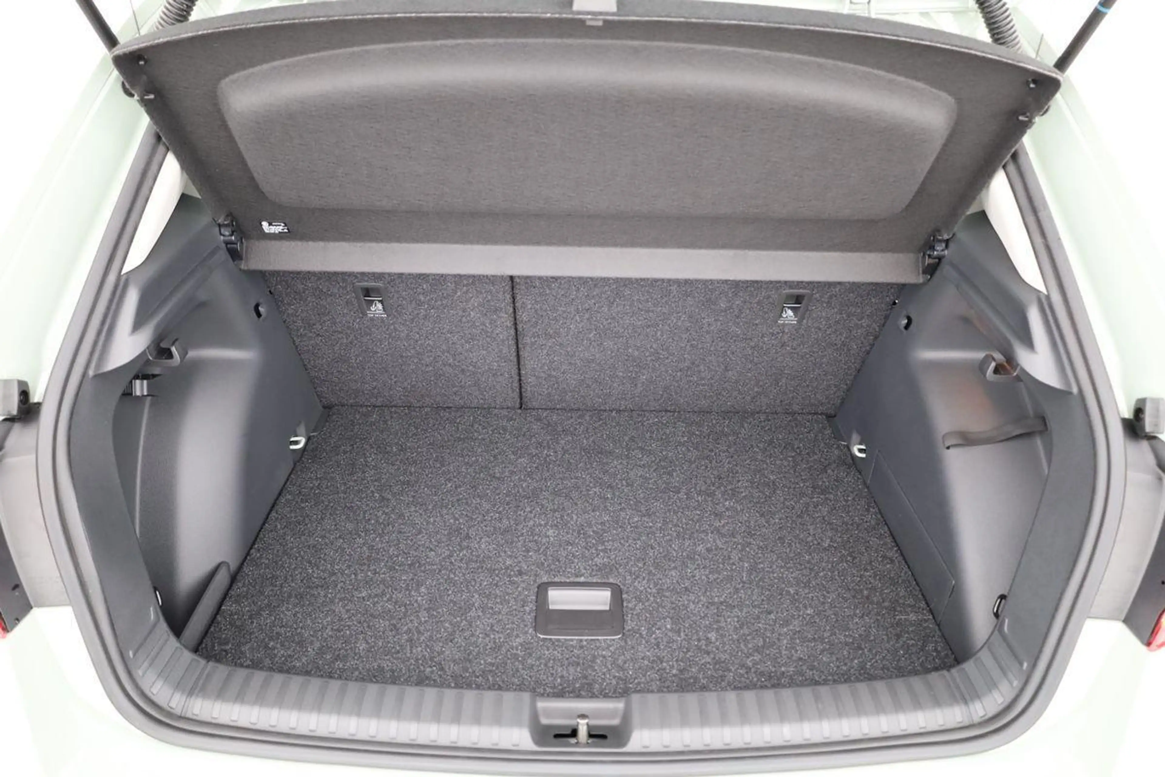 Skoda Fabia Selection 1.0 TSI Selection, AHK, Tempomat, Lad... — photo 12