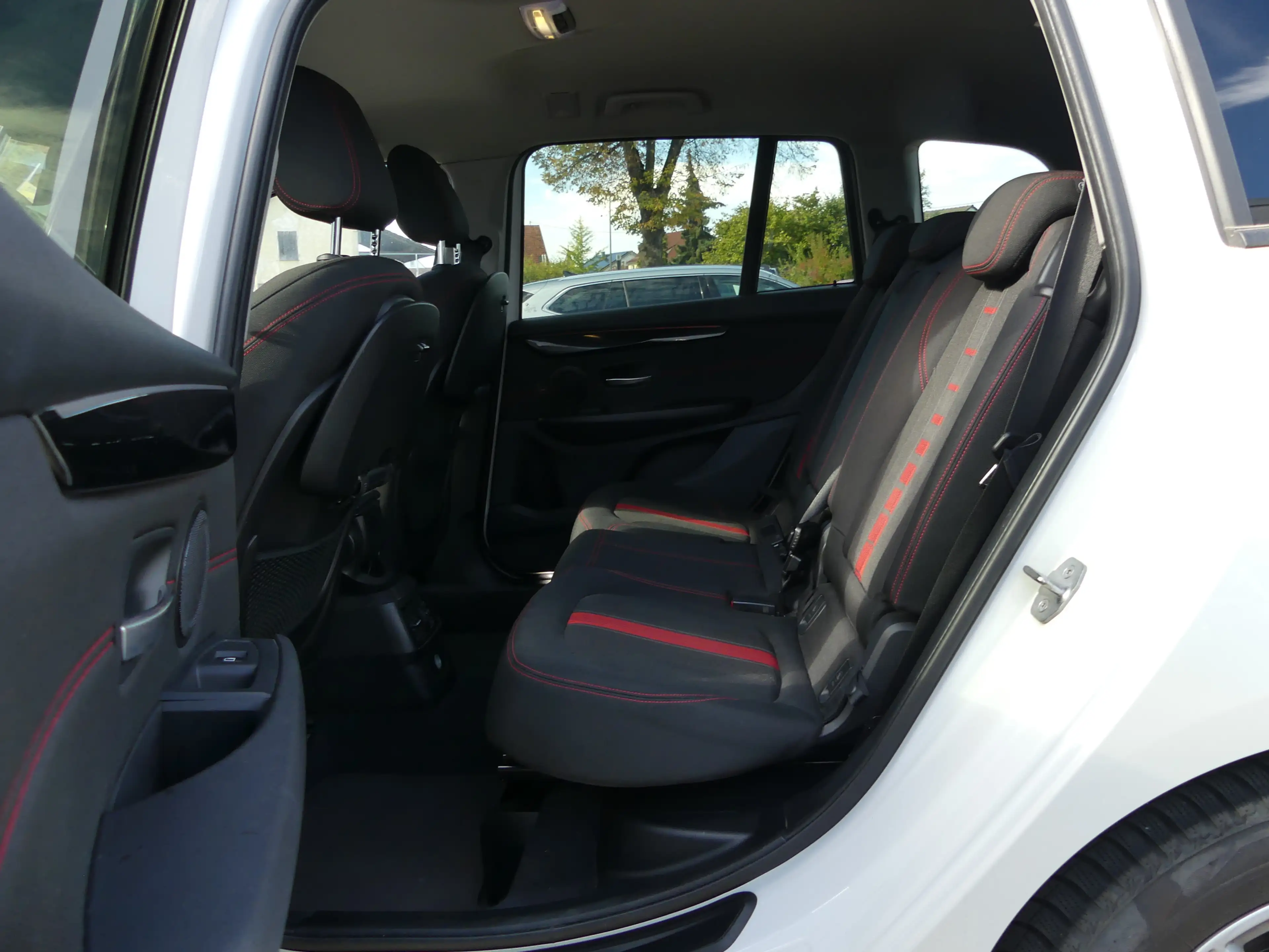 BMW 218 Sport Line | NAVI | LED | 7-SI. — photo 10