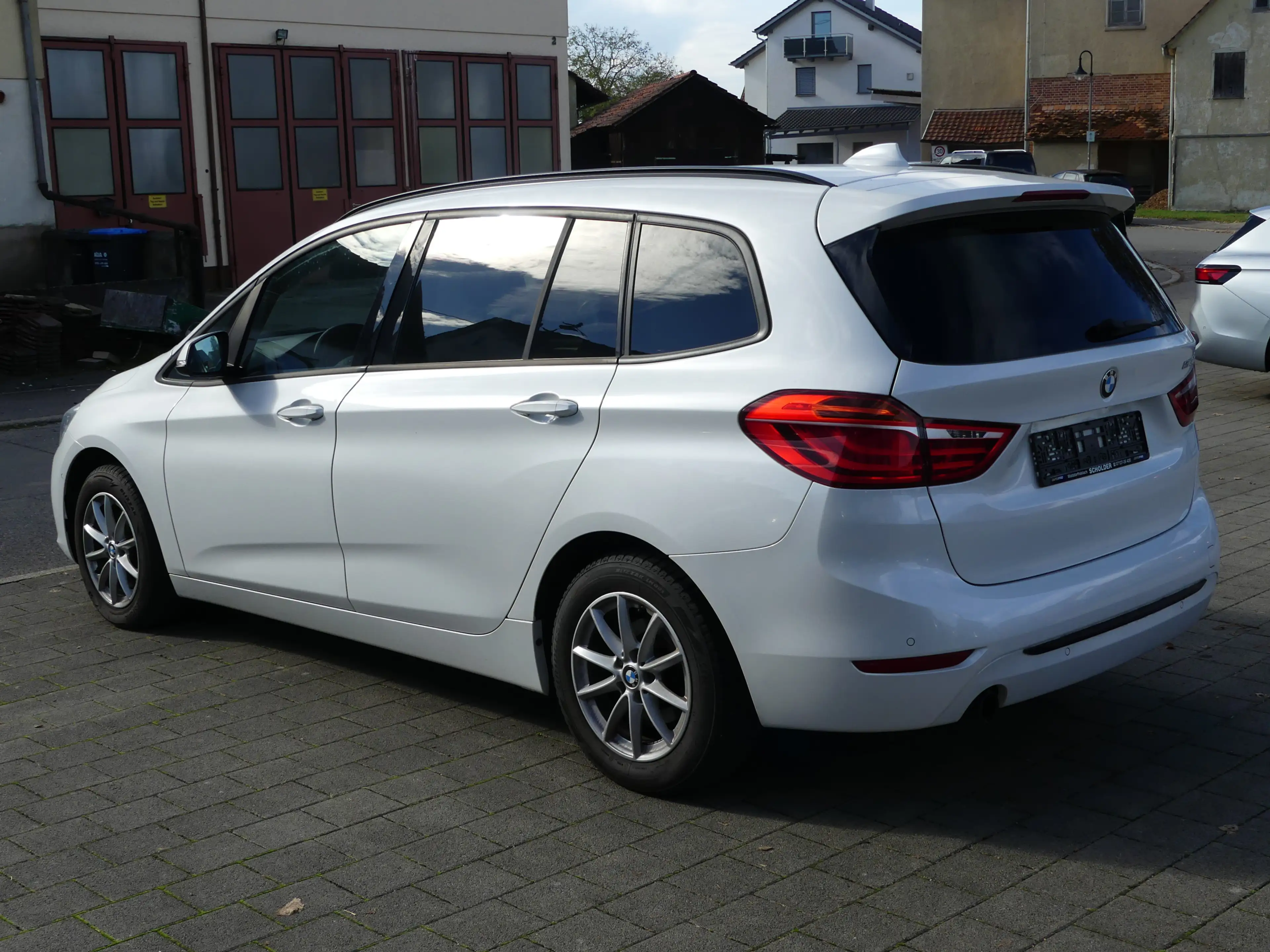 BMW 218 Sport Line | NAVI | LED | 7-SI. — photo 5