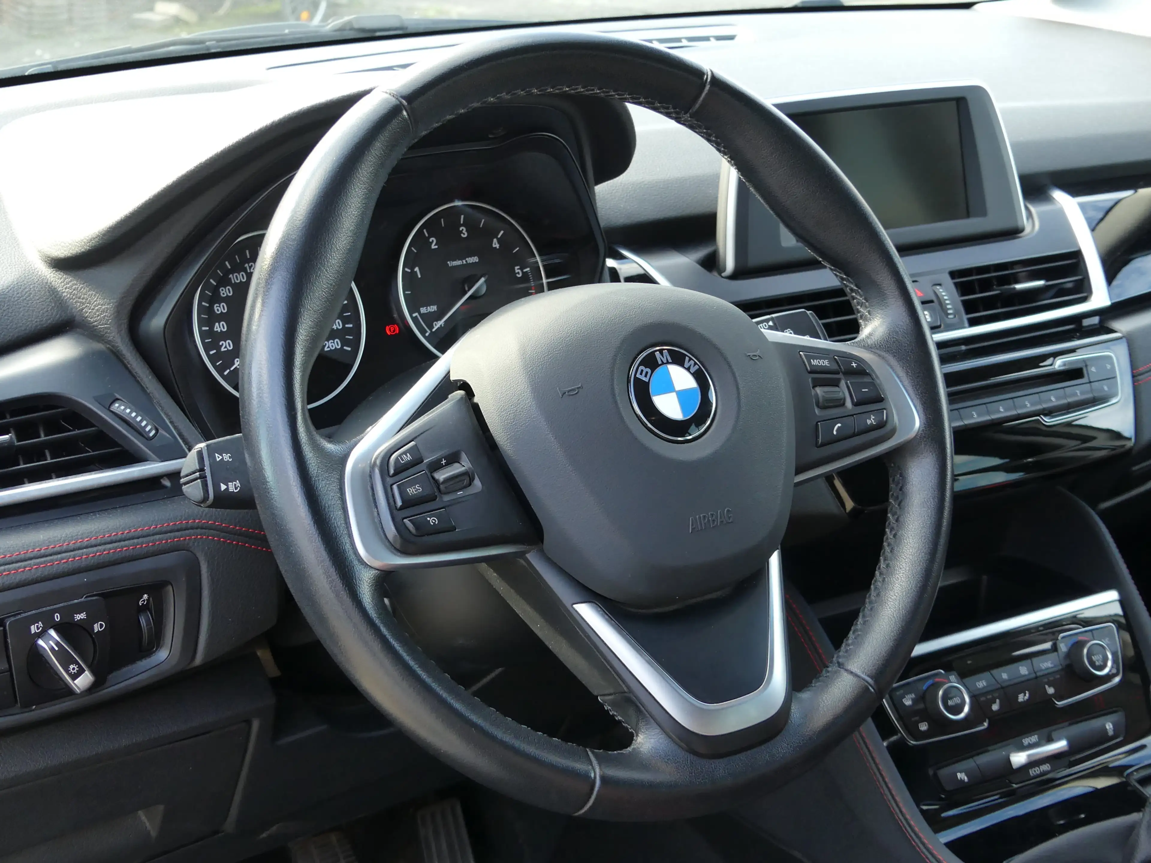 BMW 218 Sport Line | NAVI | LED | 7-SI. — photo 12