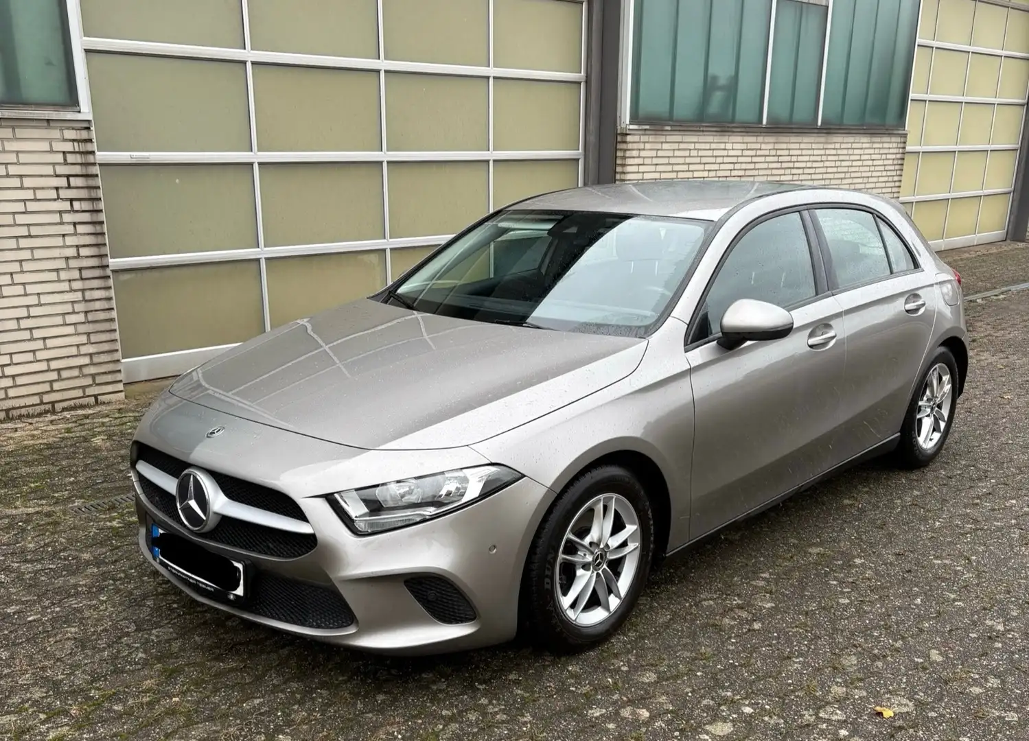 Mercedes-Benz A 180 A 180 d 7G-DCT Style Bronze - 2