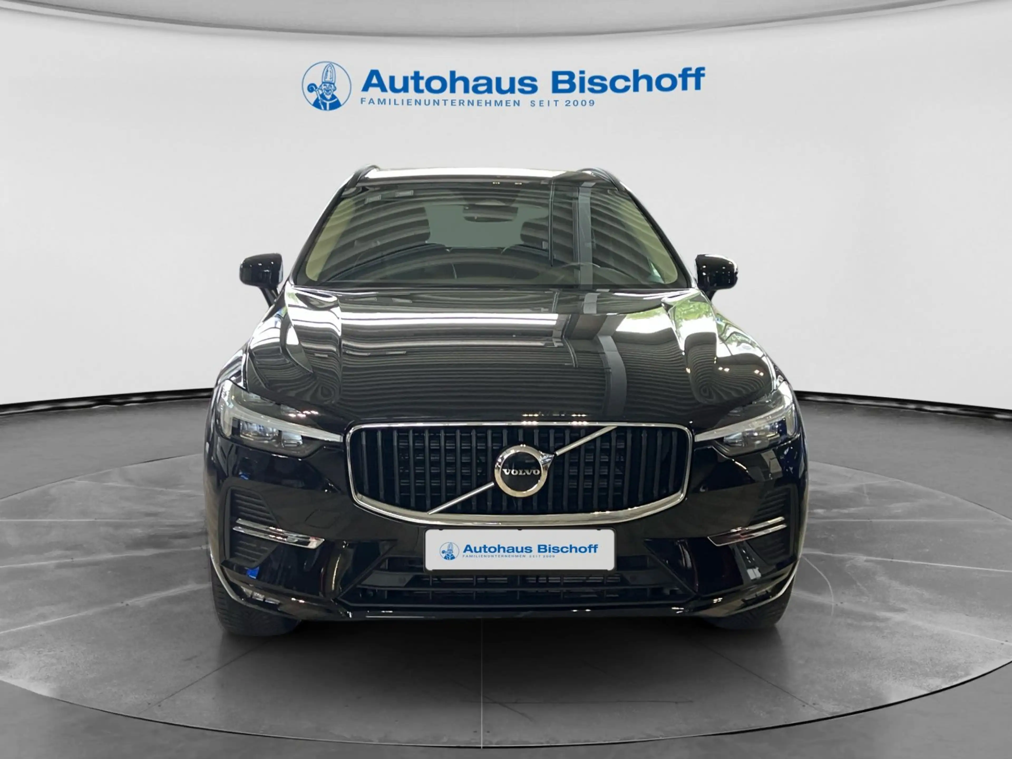 Volvo XC60 XC 60 B4 — photo 2