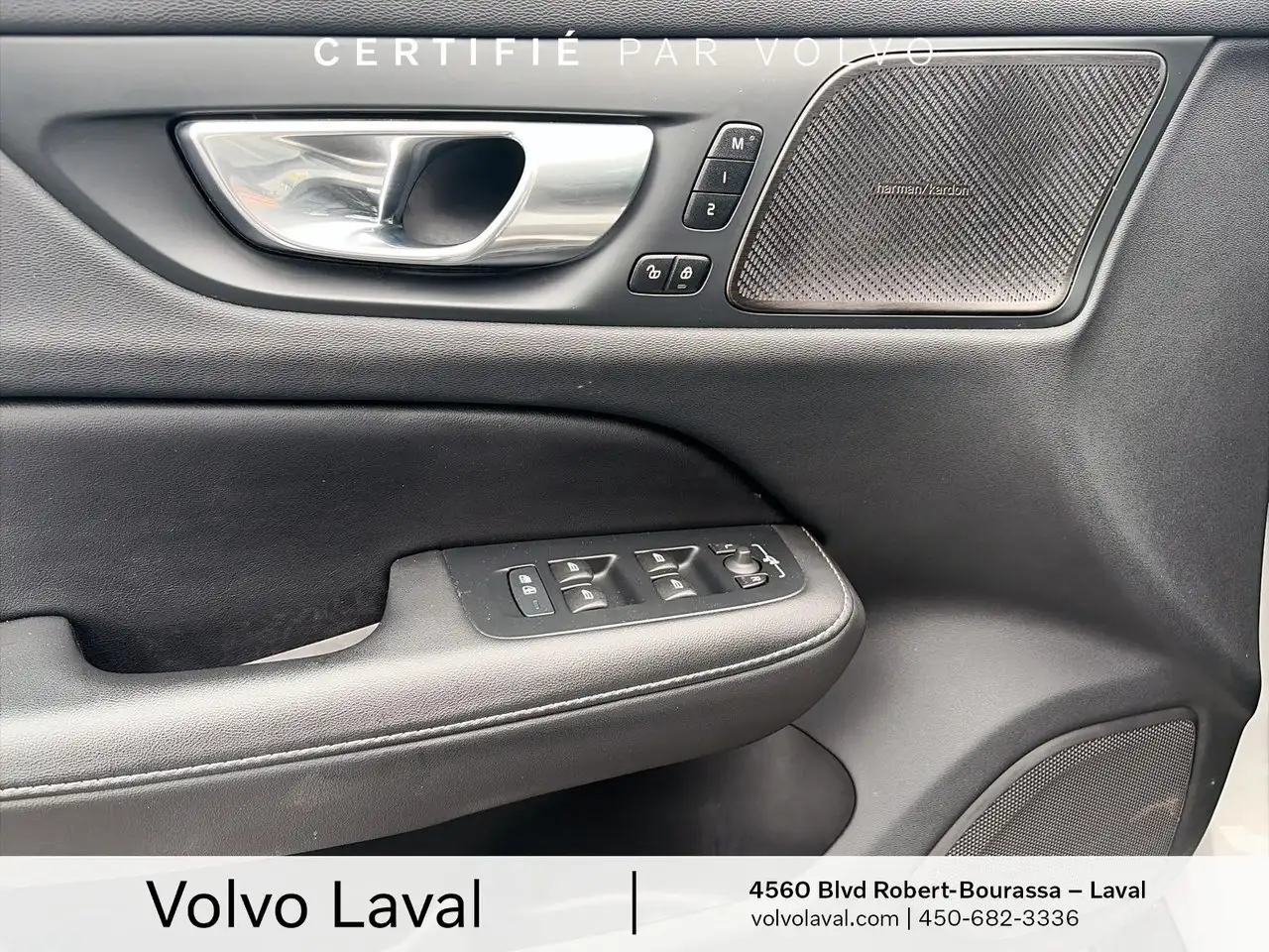 Volvo V60 Cross Country снимка Volvo V60 Cross Country