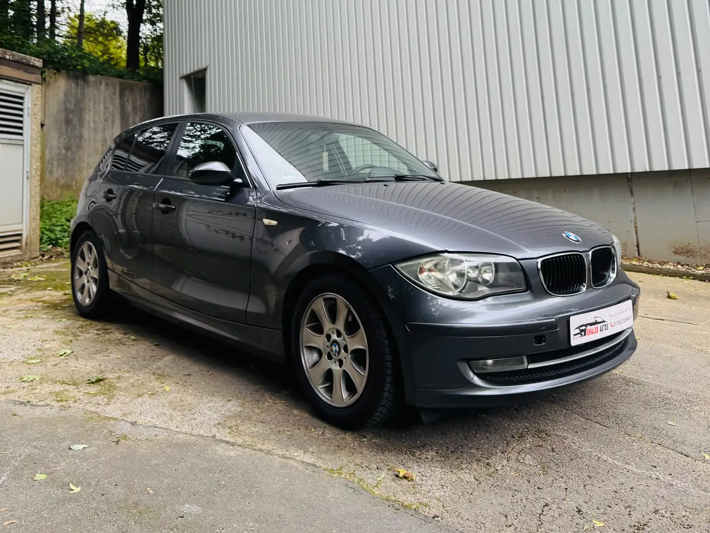 BMW 116 116i Grau - 1