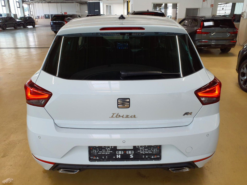 SEAT Ibiza FR DSG PDC KAMERA GRA NAVI VOLL LED — photo 11