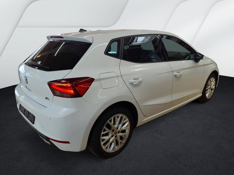 SEAT Ibiza FR DSG PDC KAMERA GRA NAVI VOLL LED — photo 8