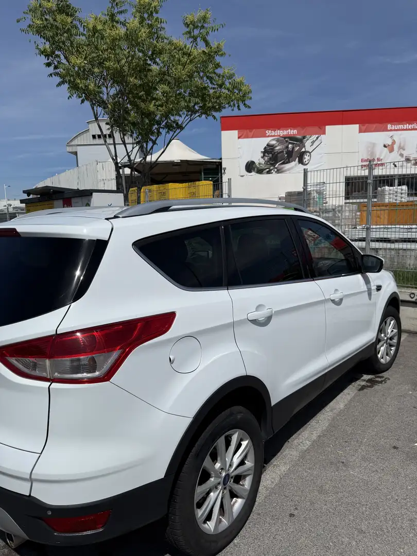 Ford Kuga 2.0 TDCi 2x4 SYNC - 1