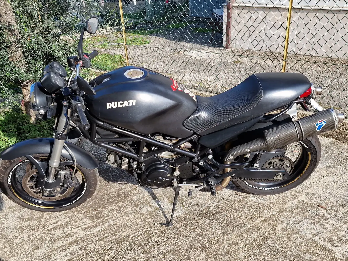 Ducati Monster 695 Dark Чорний - 1