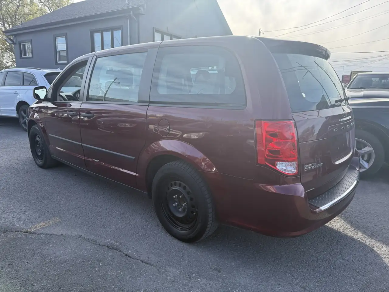 Dodge Grand Caravan снимка Dodge Grand Caravan