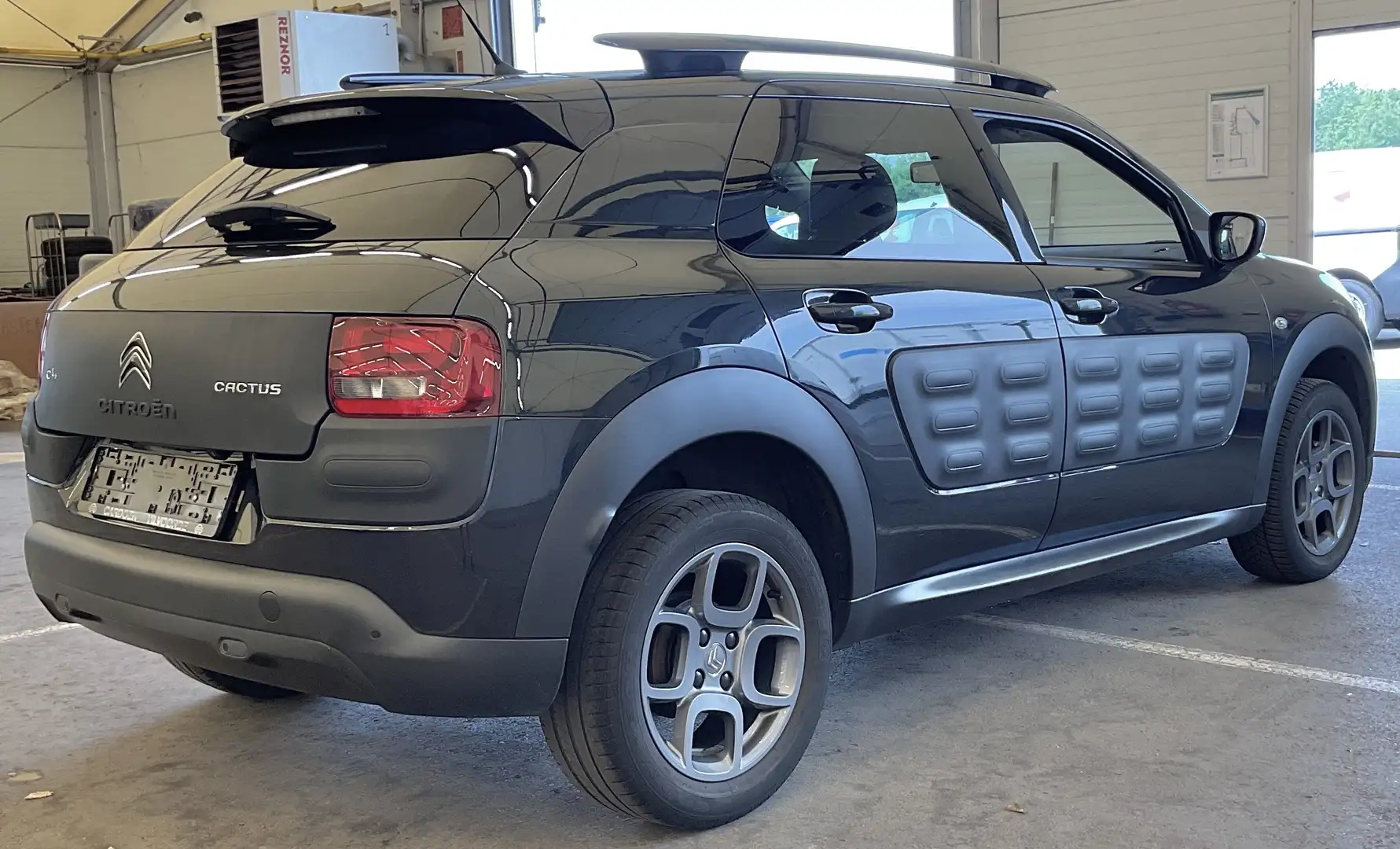Citroen C4 Cactus 1.2i  Shine GPS CAMERA JANTES 2018 - 2