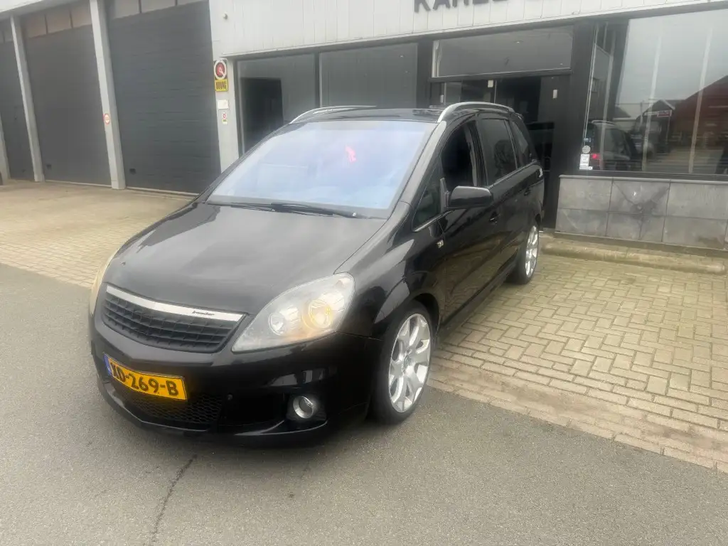 Opel Zafira 2006 из Европы — купить под ключ
