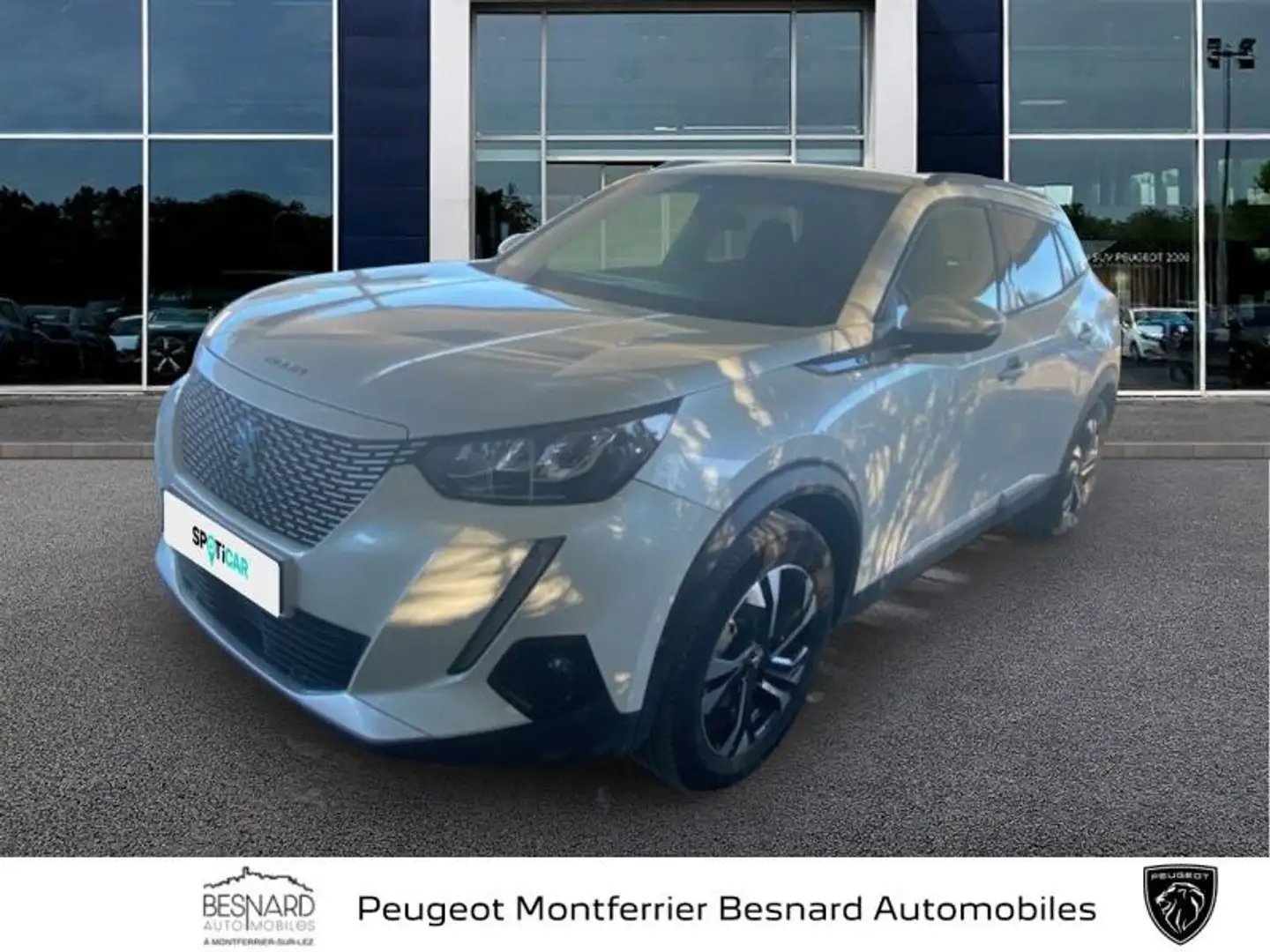 Peugeot e-2008 e-2008 136ch Allure Pack Blanc - 1