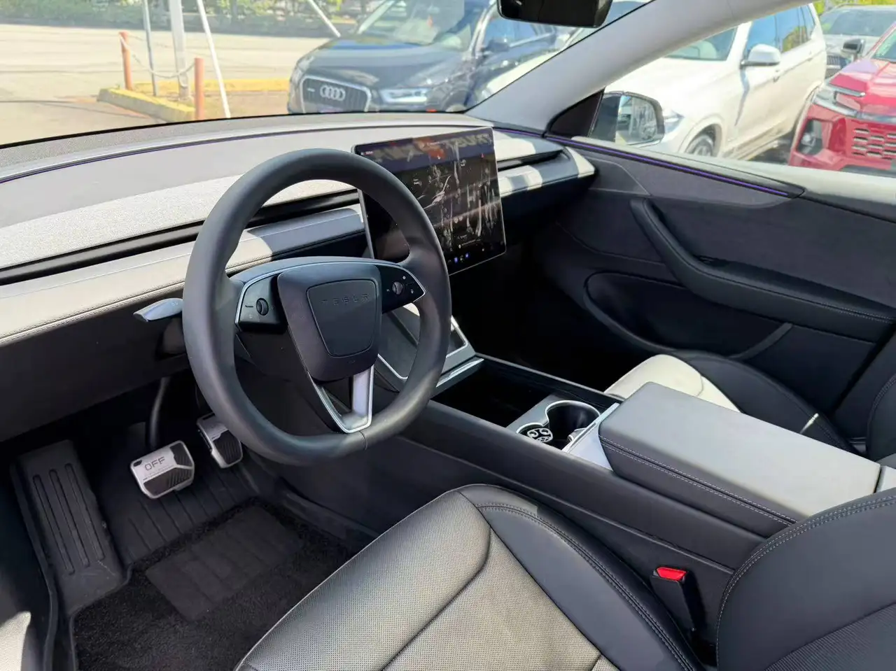 Tesla Model Y снимка Tesla Model Y