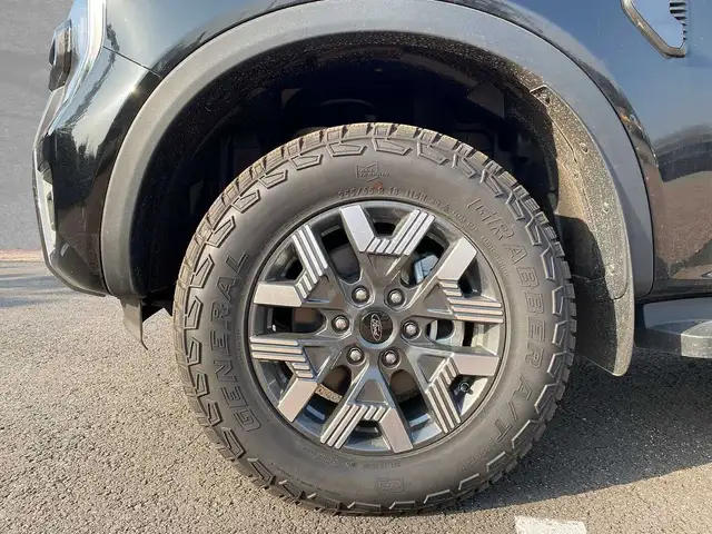 Ford Ranger view 9