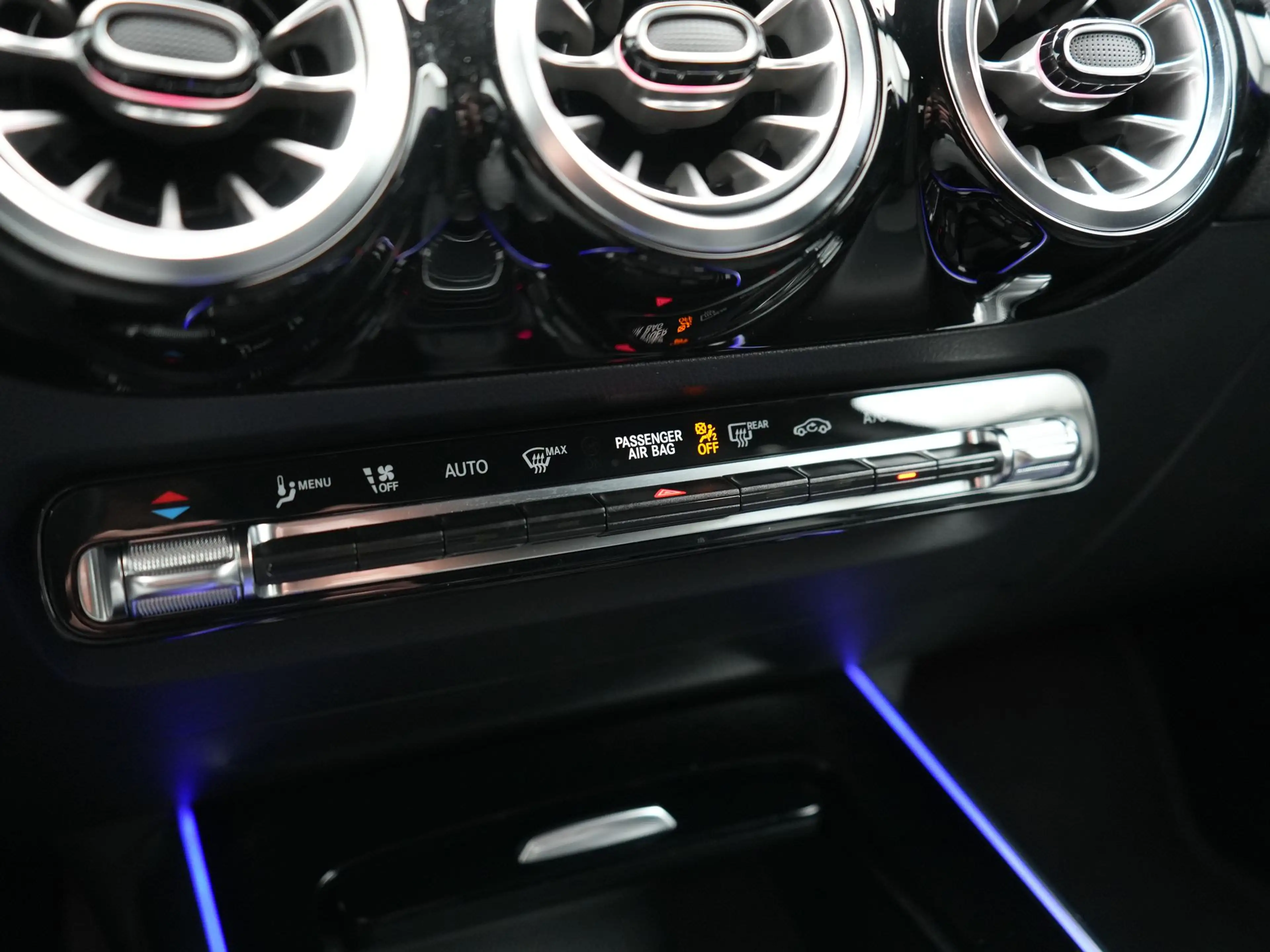 Mercedes-Benz EQA 250 Luxury Line 67 kWh 190pk Dealer O.H | Adaptive Cru — photo 33