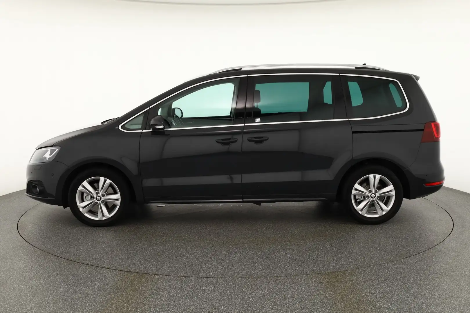 SEAT Alhambra 1.4 TSI DSG Xcellence Bi-Xenon 7-Sitzer Gris - 2