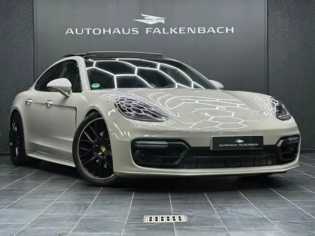 Porsche Panamera PANAMERA 4S*SPORT DESIGN*CHRONO*PANO*MATRIX*SOFT