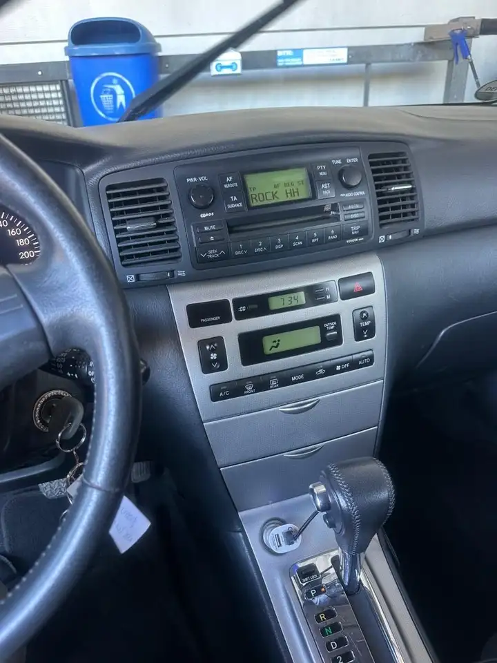 Toyota Corolla 110 VVT-i Les Bleus A