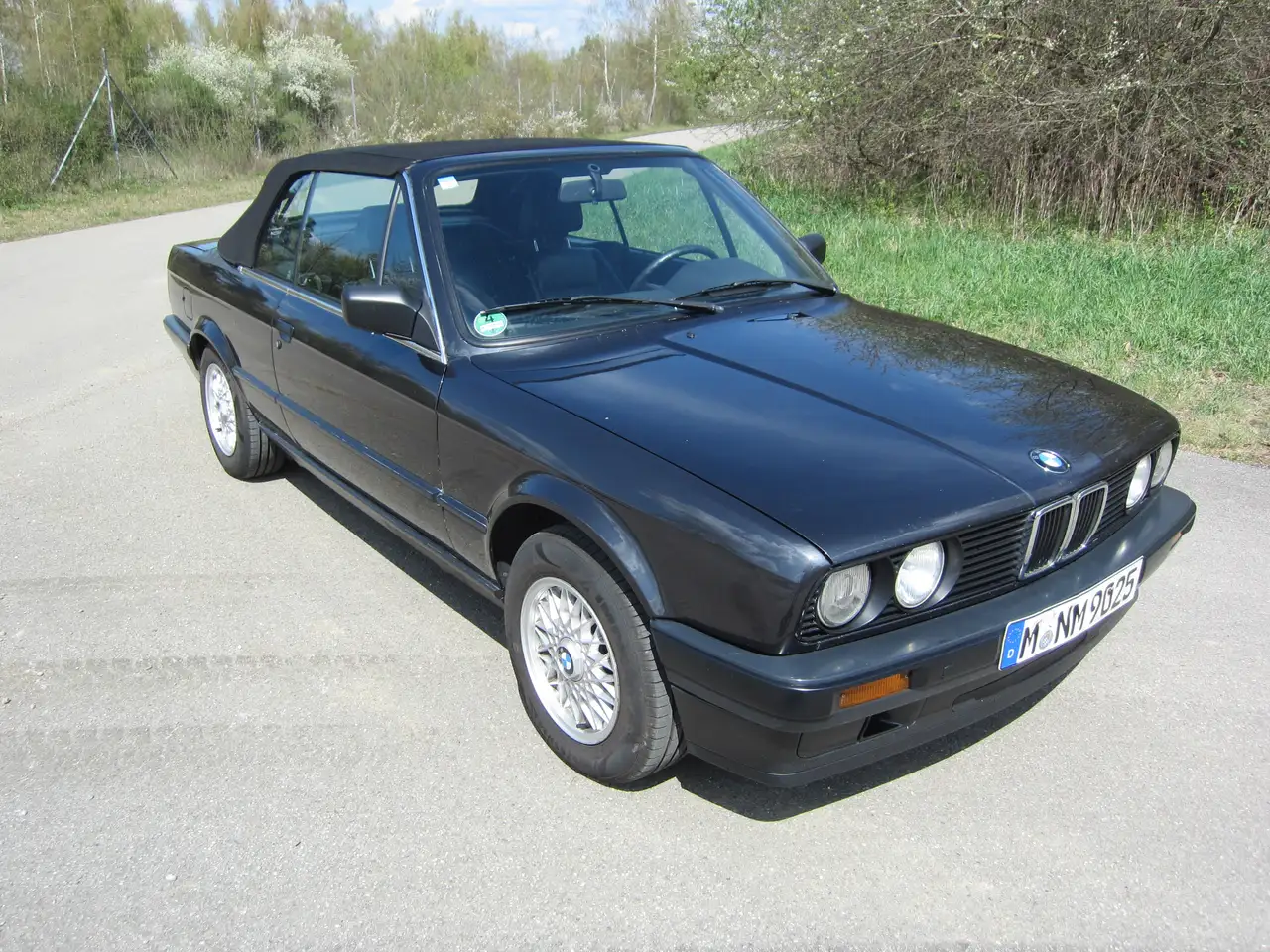 BMW 318i, foto 2