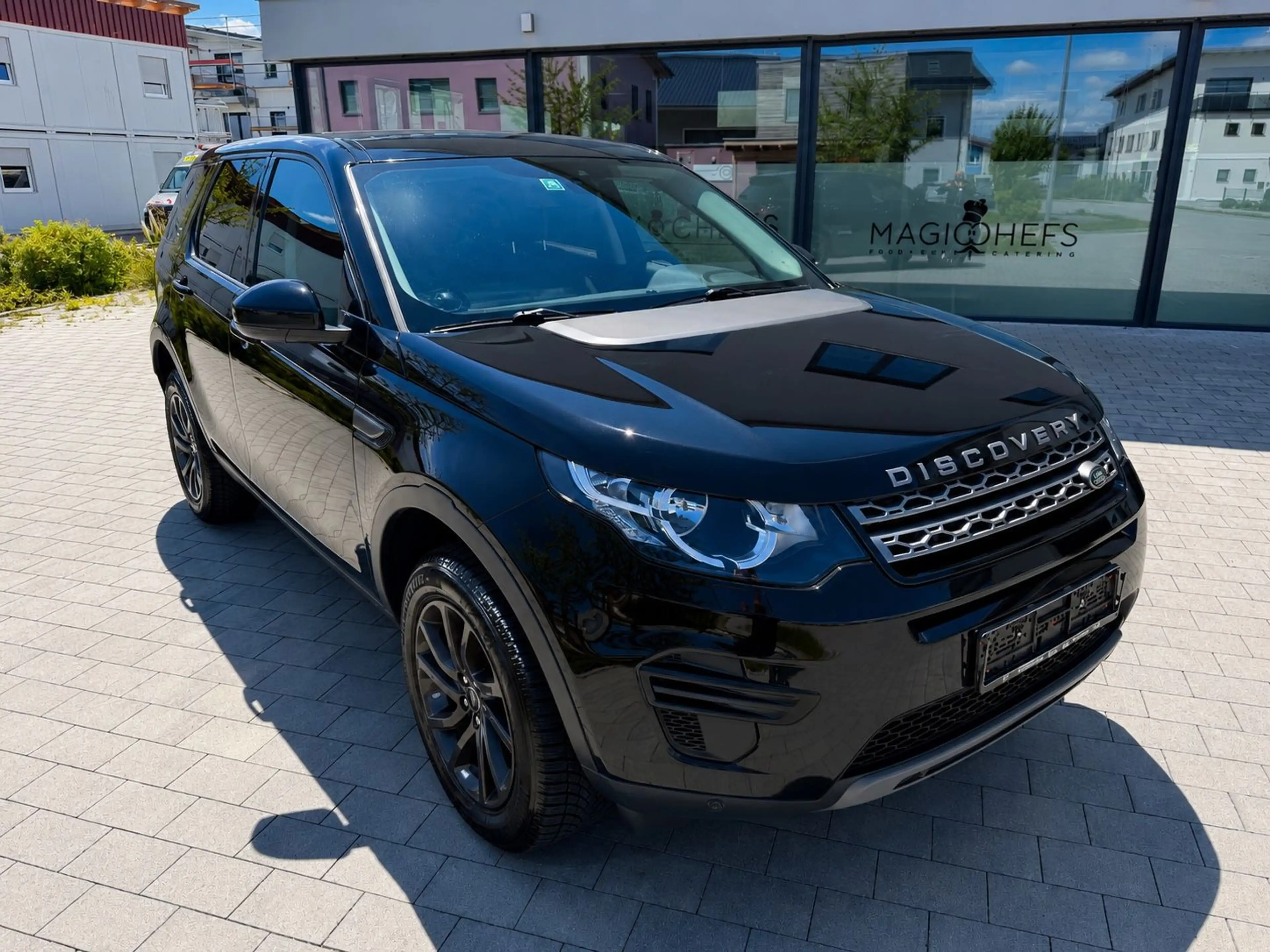 Land Rover Discovery Sport SE AWD NAV PANO ALU — photo 4