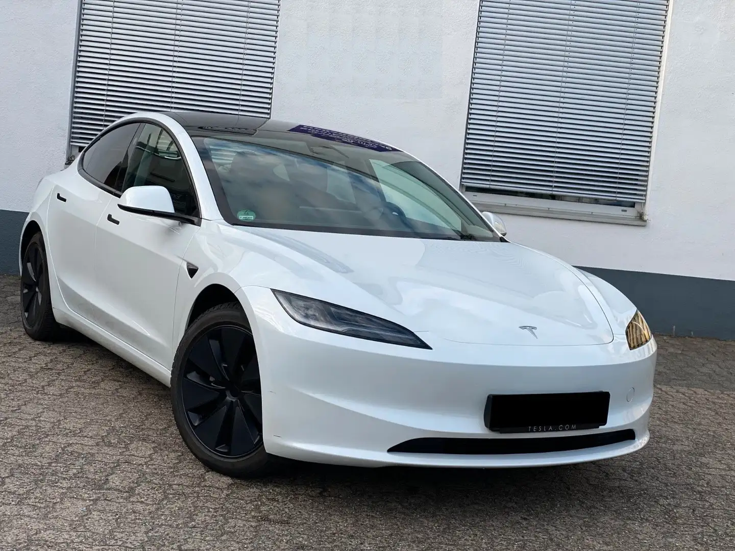 Tesla Model 3 Highland *RZA Navi/Performance-Look* TOP Weiß - 1