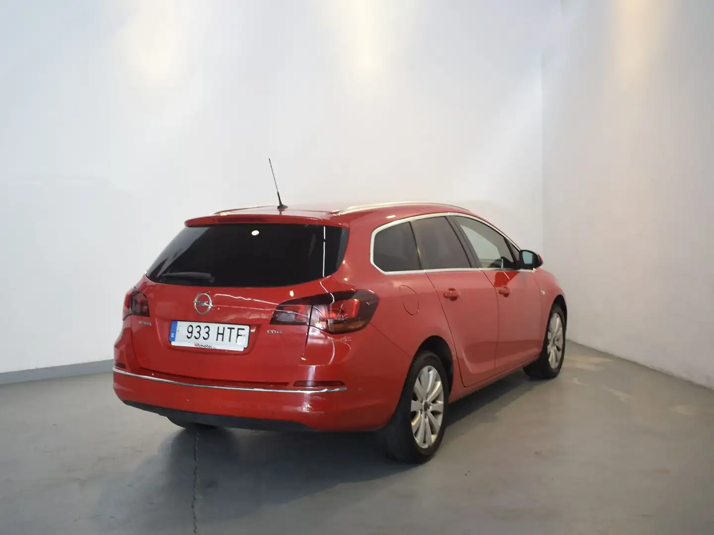 Opel Astra Sports Tourer Excellence Rojo - 2