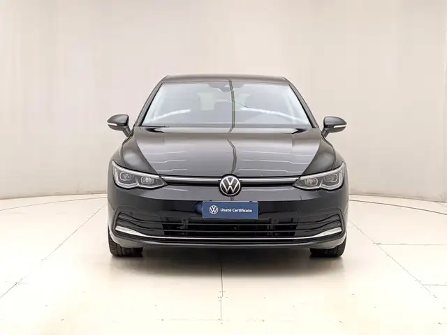 Volkswagen Golf view 2