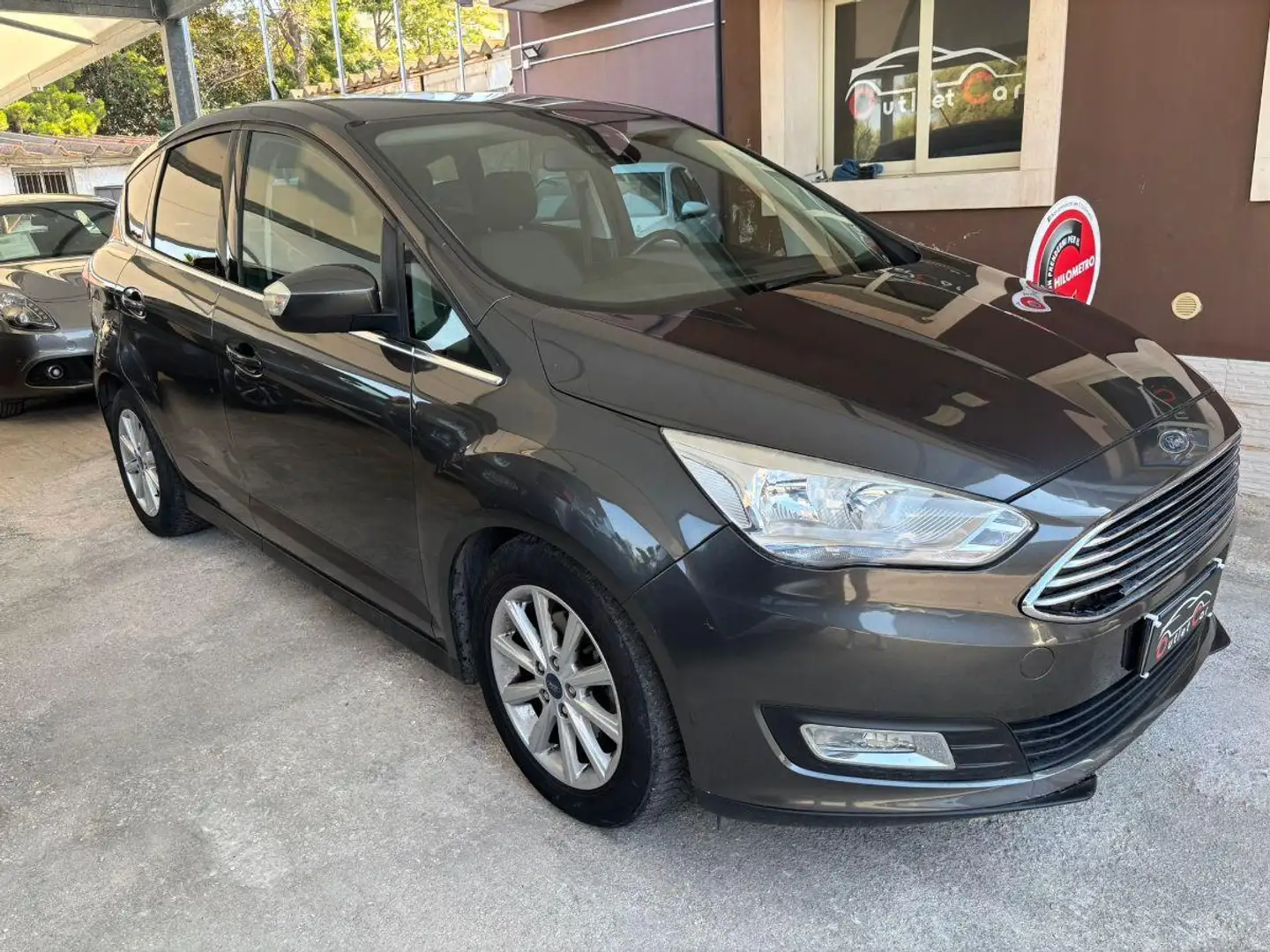 Ford C-Max 1.5 TDCi 120 CV S&S Titanium Gris - 1