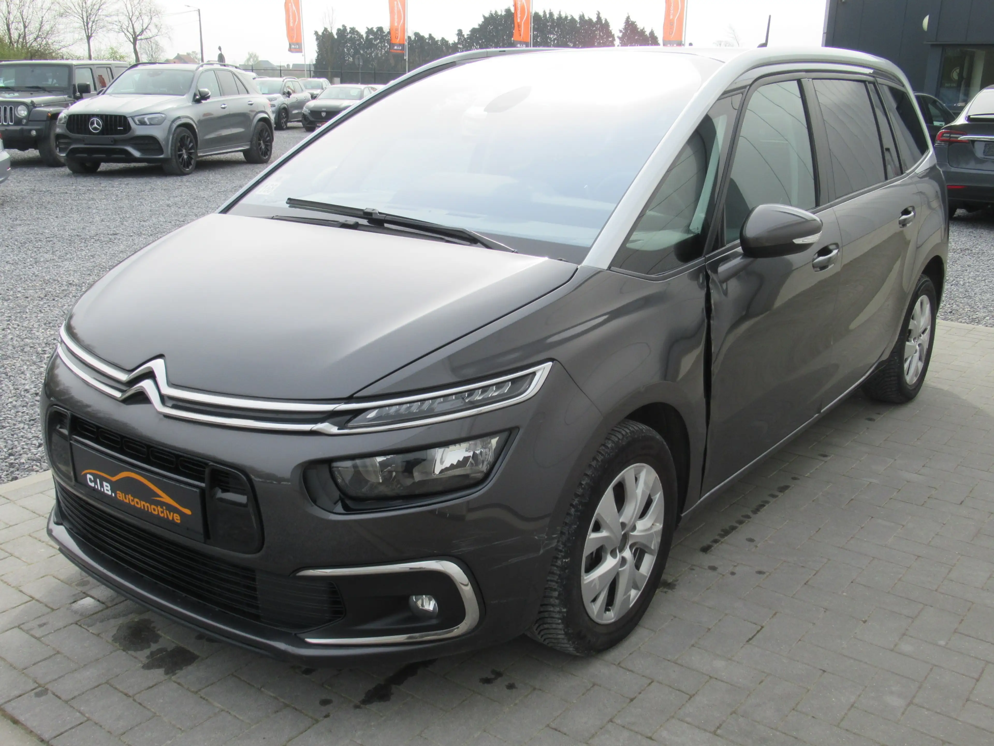 Citroen C4 SpaceTourer 1.5 BlueHDi Aut. /€5.777 netto / Leder / Navi /... — photo 6