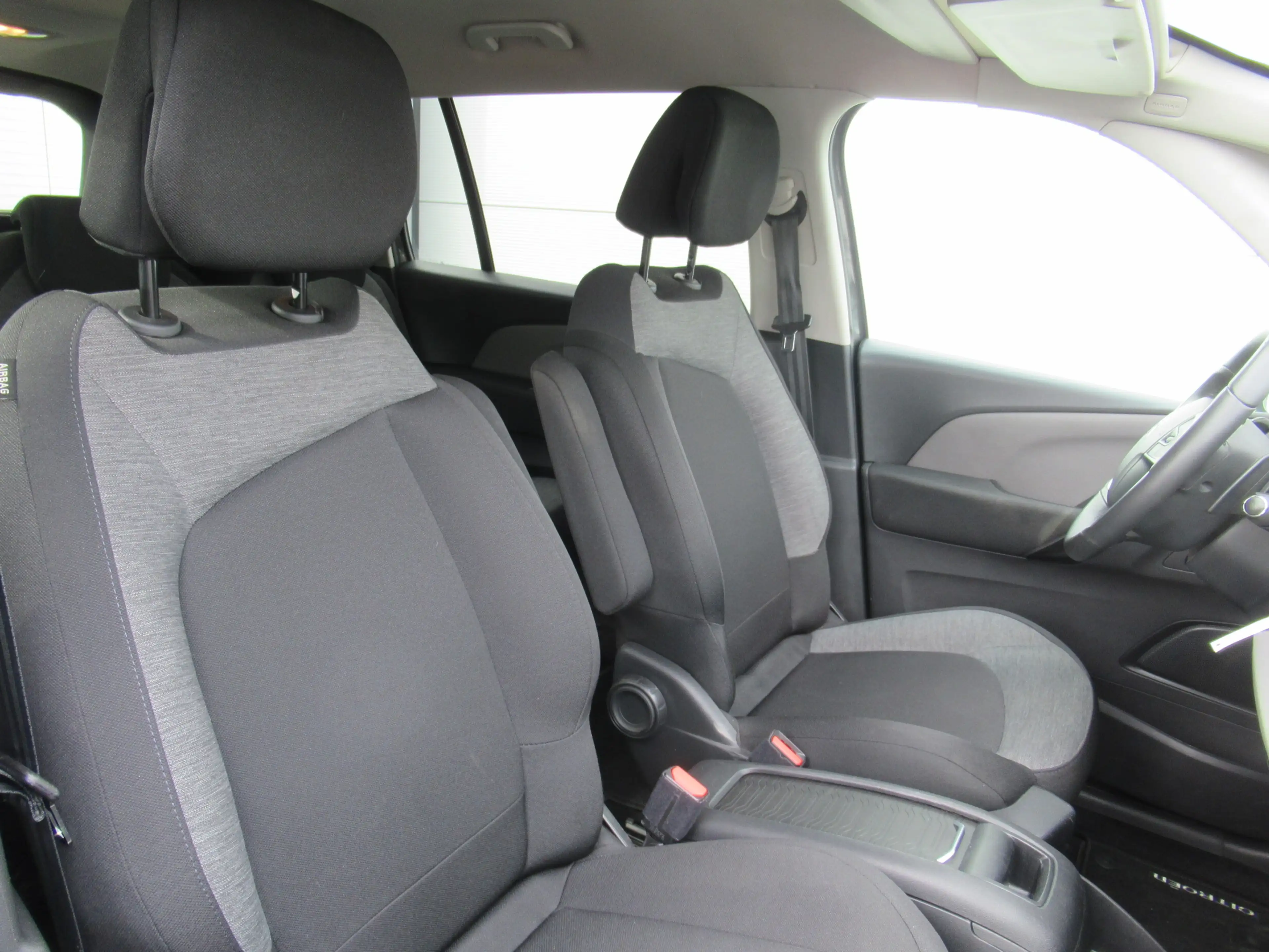 Citroen C4 SpaceTourer 1.5 BlueHDi Aut. /€5.777 netto / Leder / Navi /... — photo 10