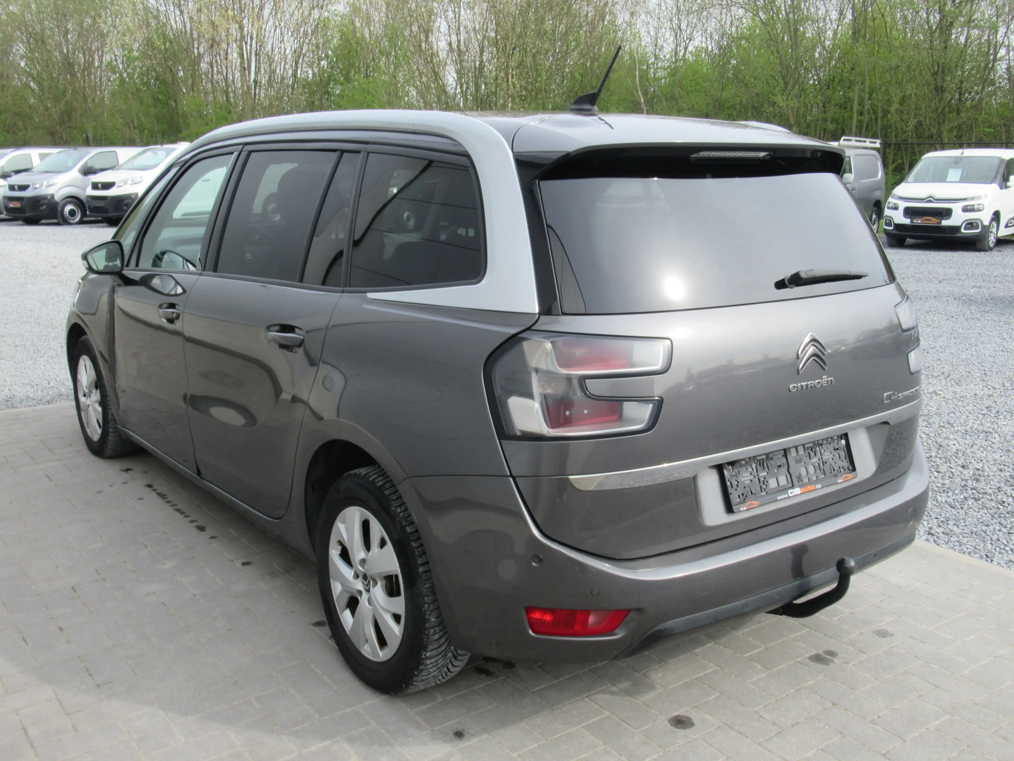 Citroen C4 SpaceTourer 1.5 BlueHDi Aut. /€5.777 netto / Leder / Navi /... — photo 5