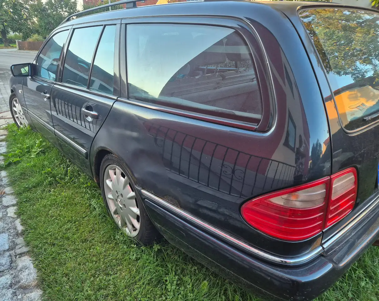 Mercedes-Benz E 430 T Avantgarde, foto 10