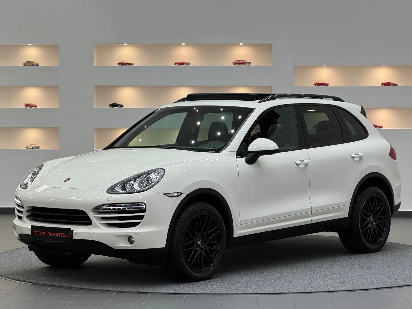 Porsche Cayenne Diesel*Panoramadach*Kamera*AHK*Ambiente* Weiß - 1