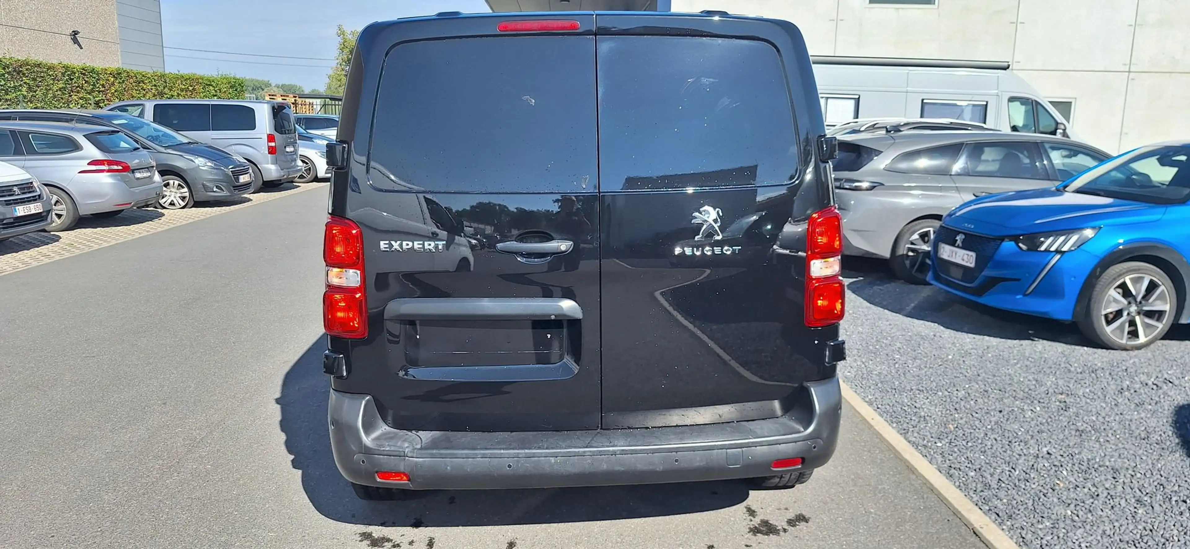 Peugeot Expert Standard Premium L2 BlueHDi S/S — photo 4