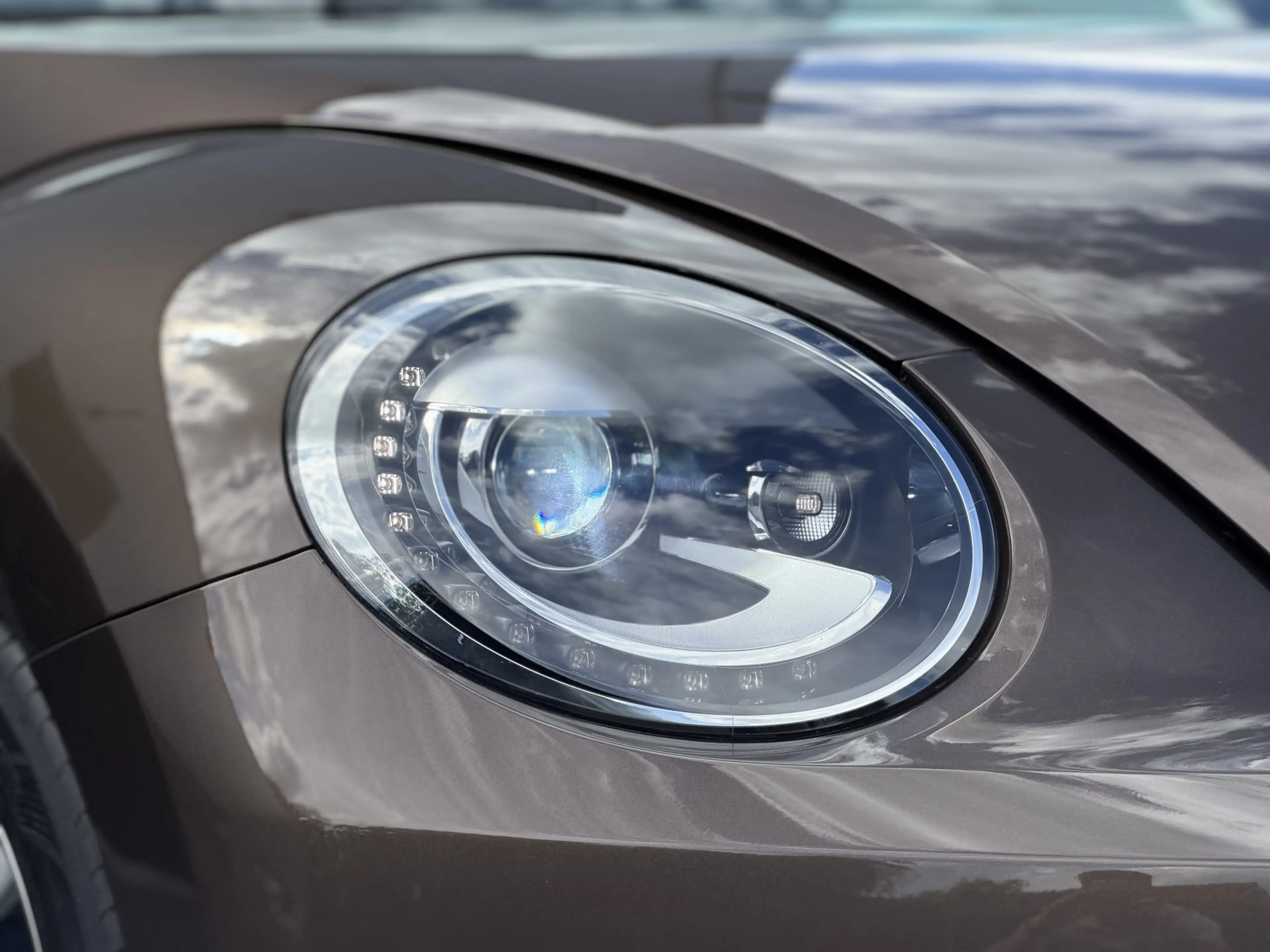 Volkswagen Beetle Cabriolet 1.4 TSI 160pk DSG 70's Edition | 18" | X — photo 15