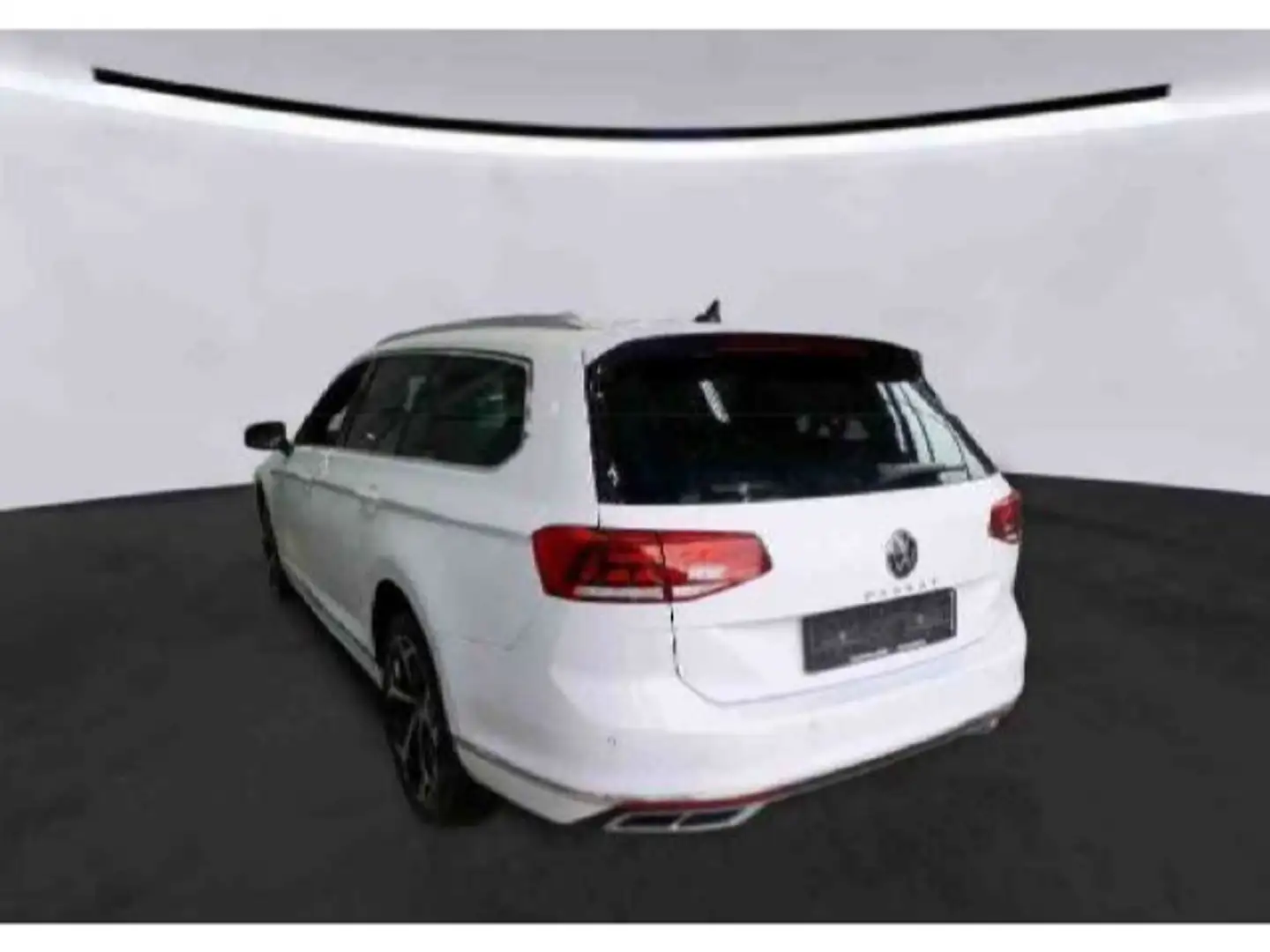 Volkswagen Passat Variant 1.5 TSI Business AHK KAMERA PANO Weiß - 2