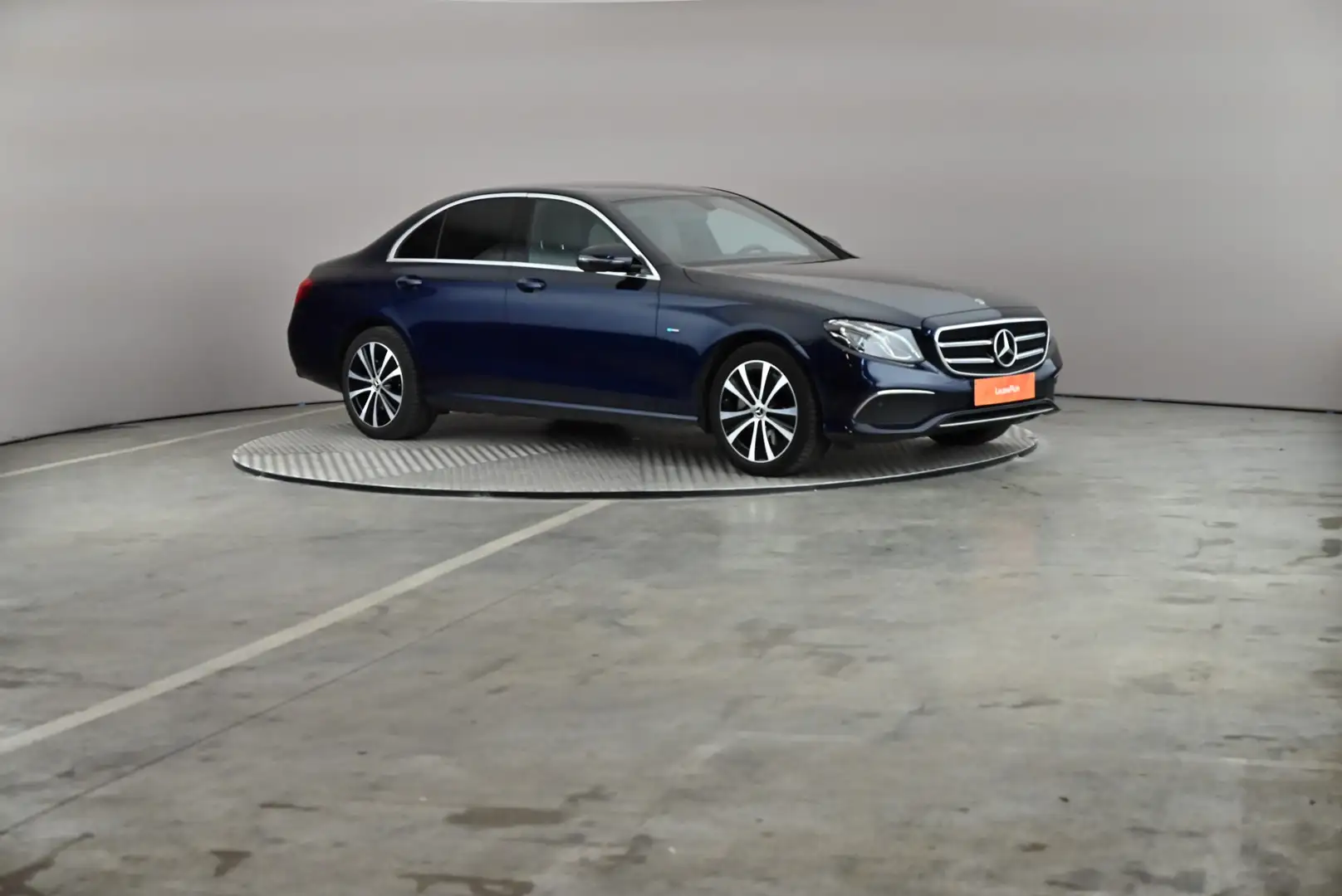 Mercedes-Benz E 300 300de PHEV Business Solution LEDER/CUIR LED GPS PD Blauw - 1